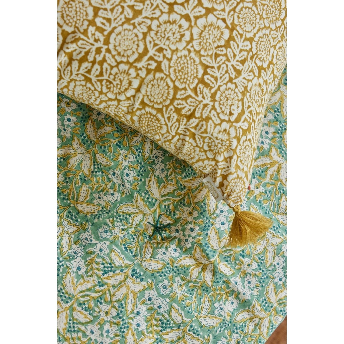 Bonheur du Jour, Housse de coussin 50x35 - kamala absynthe