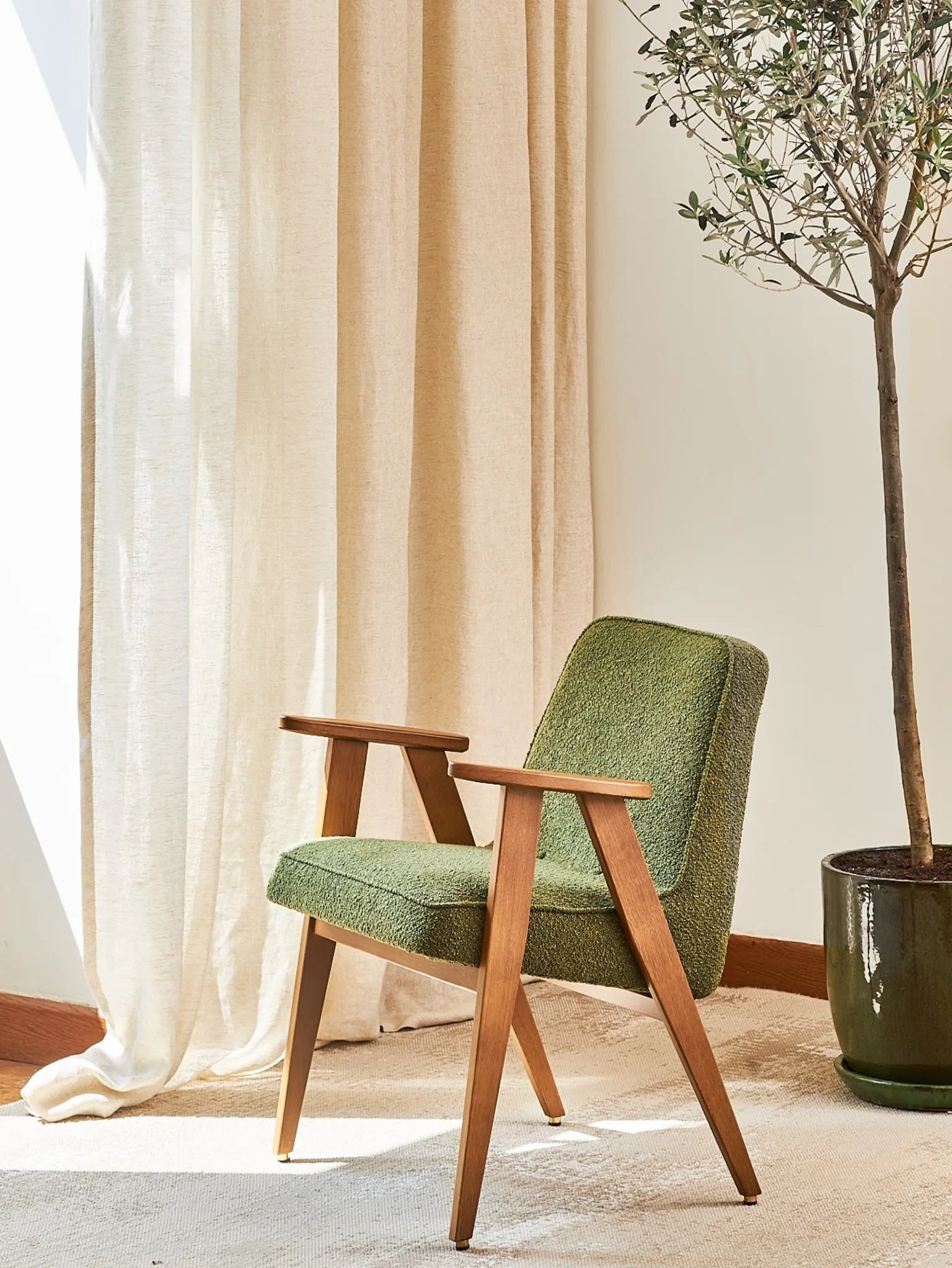 366 Concept, Fauteuil 366 - Tissu Shine Velvet