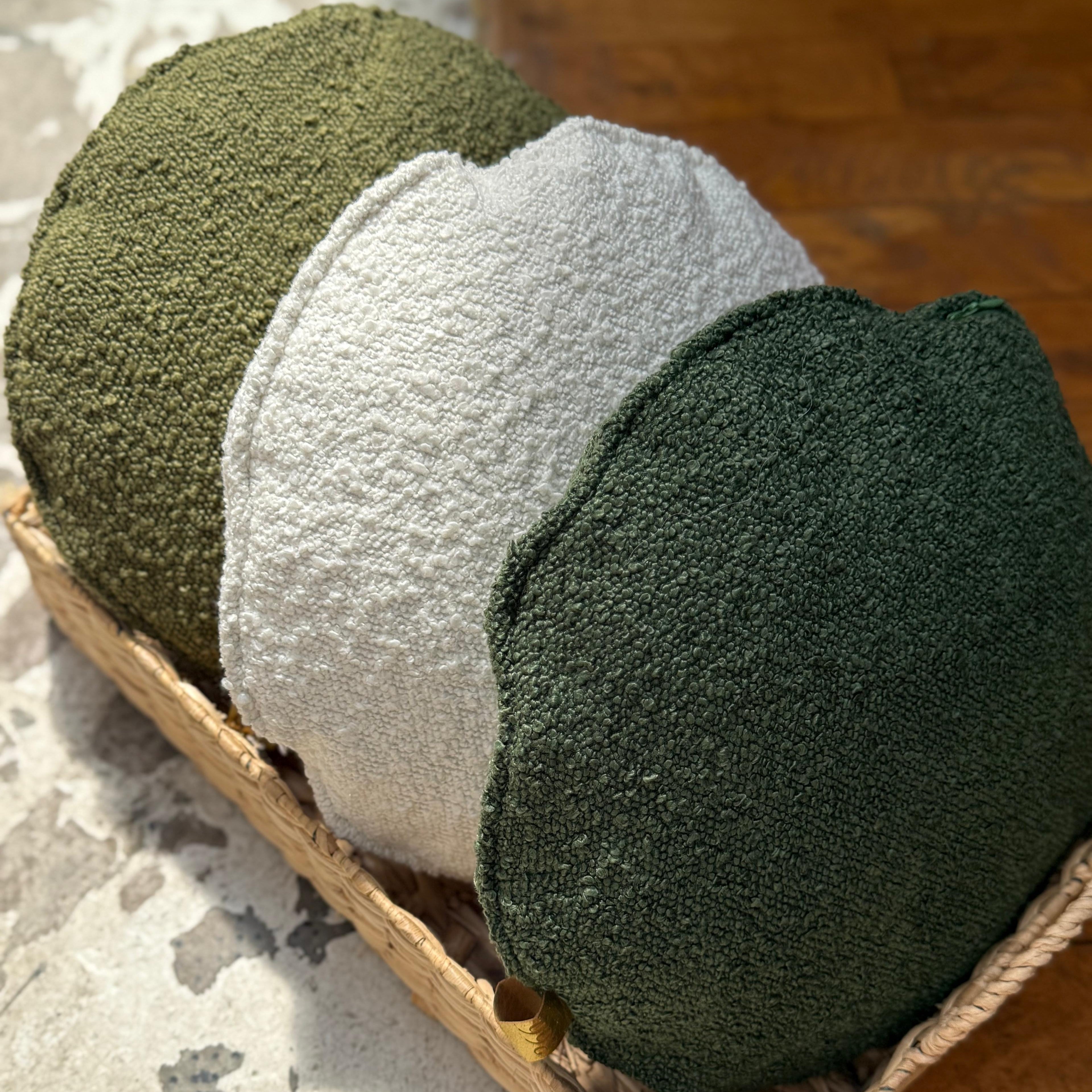 366 Concept, Coussin rond Ø 31 cm - Boucle Bottle Green XS