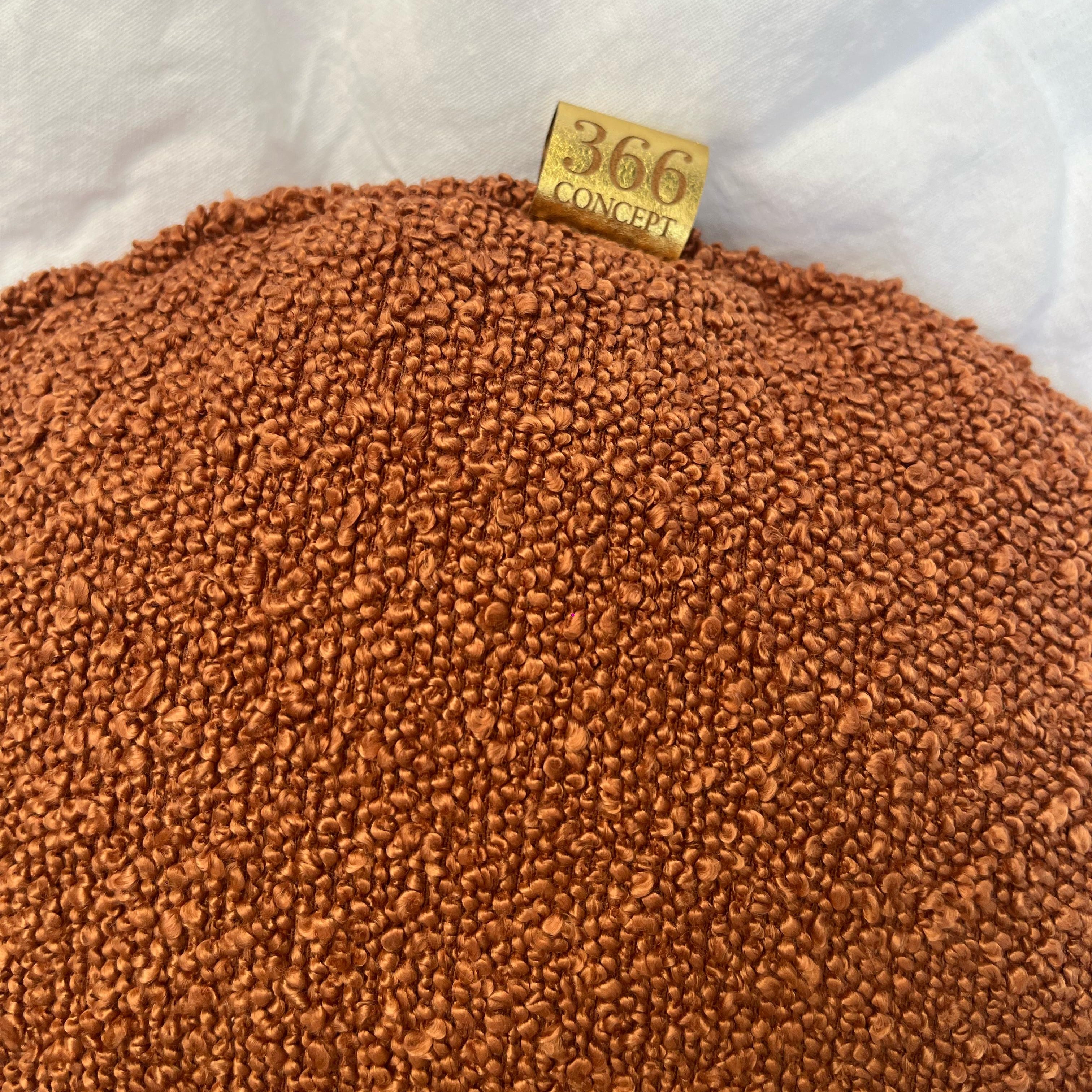 366 Concept, Coussin rond Ø 45 cm - Boucle Sierra (S)