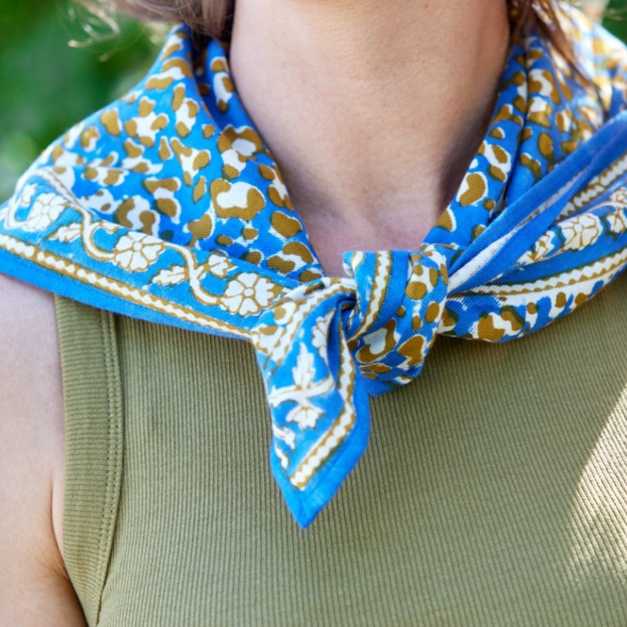 Bonheur du jour, Petit Foulard - Léopard bleu