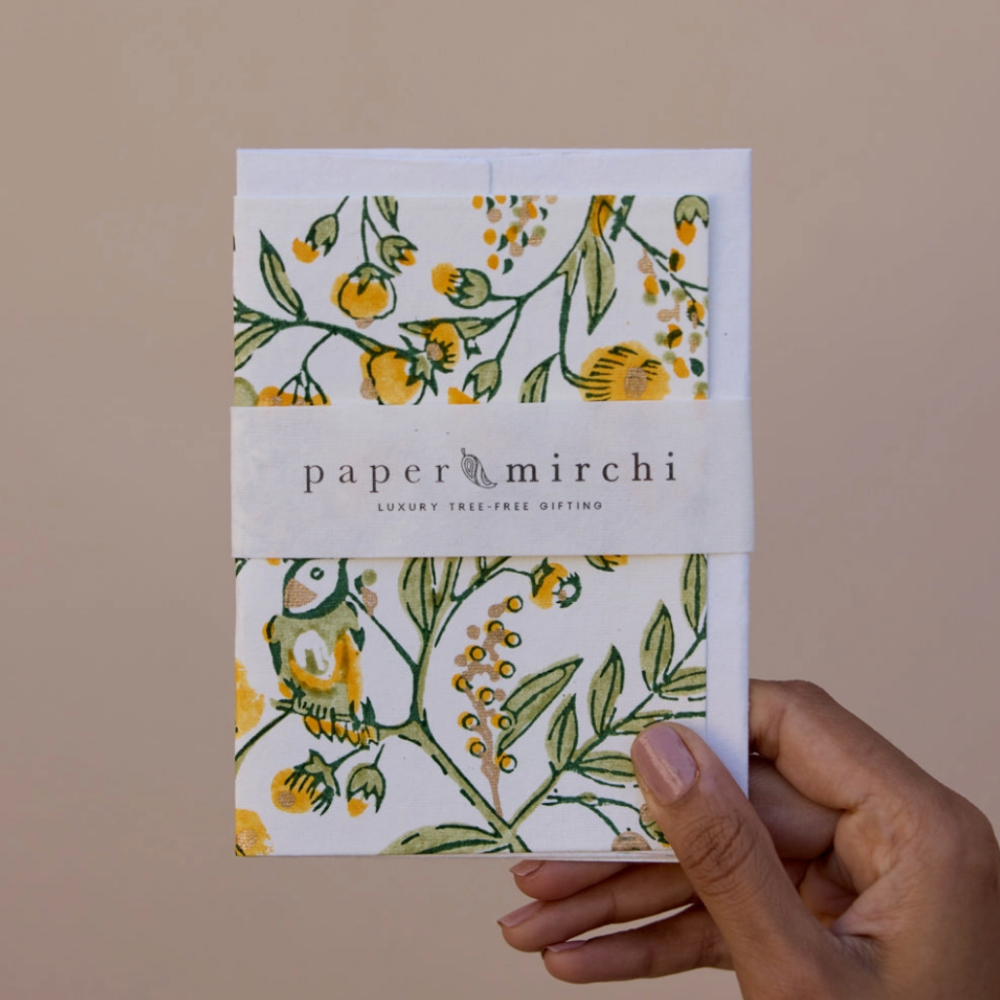 Paper Mirchi, Carte - Songbird Sunshine