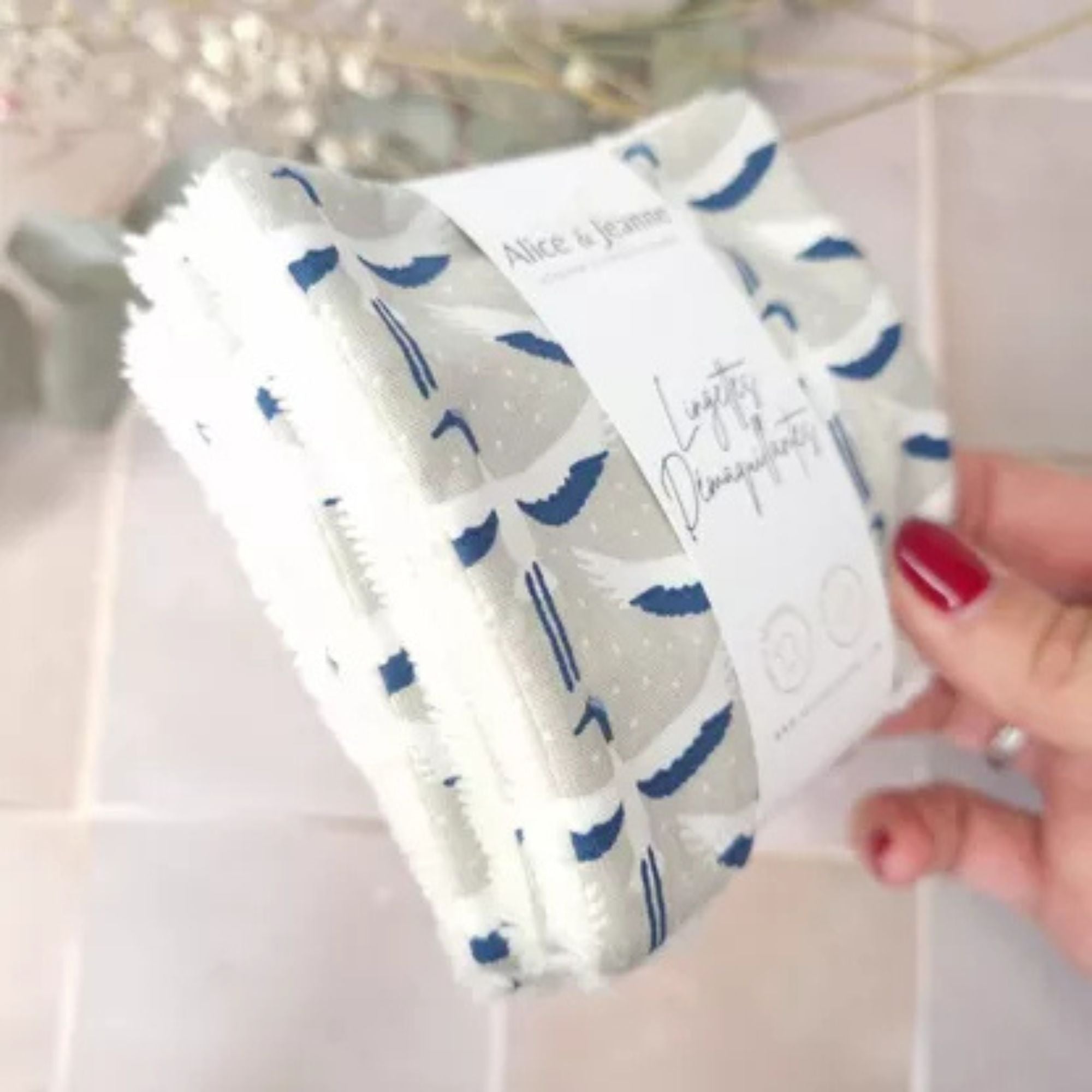 Alice et Jeanne, Lingettes démaquillantes - Sylvie