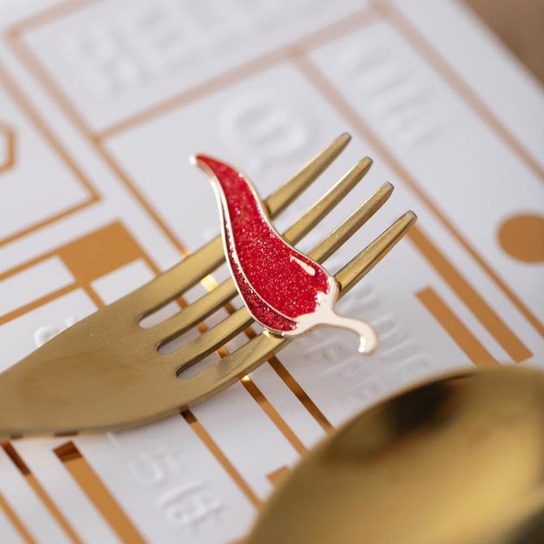 All The Ways To Say, Pin's - Chili