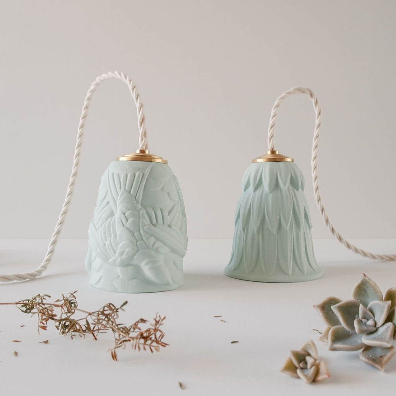 Atelier Föhn, Lampe - Feuille Vert d'eau