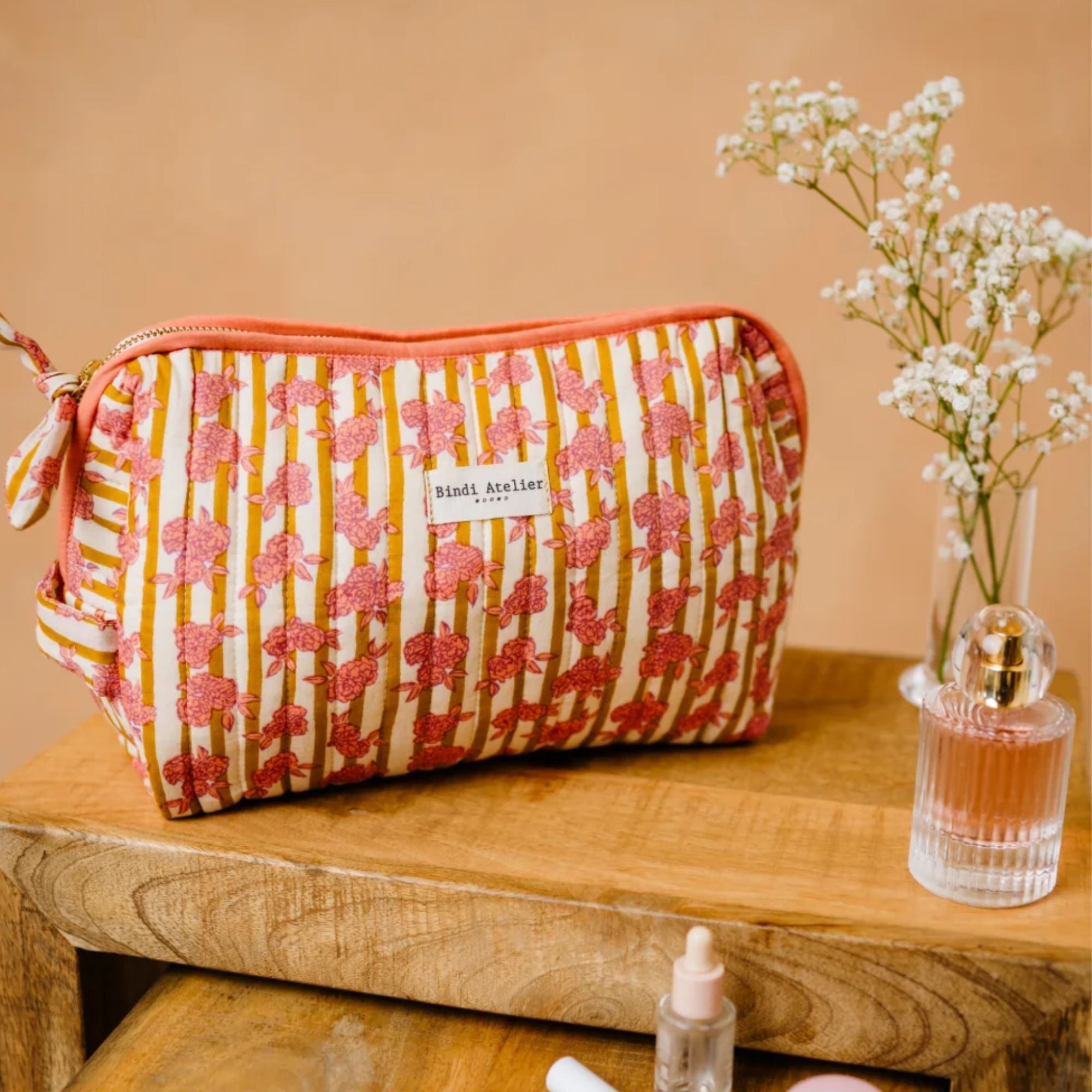 Bindi Atelier, Trousse de toilette - Mona Pétale