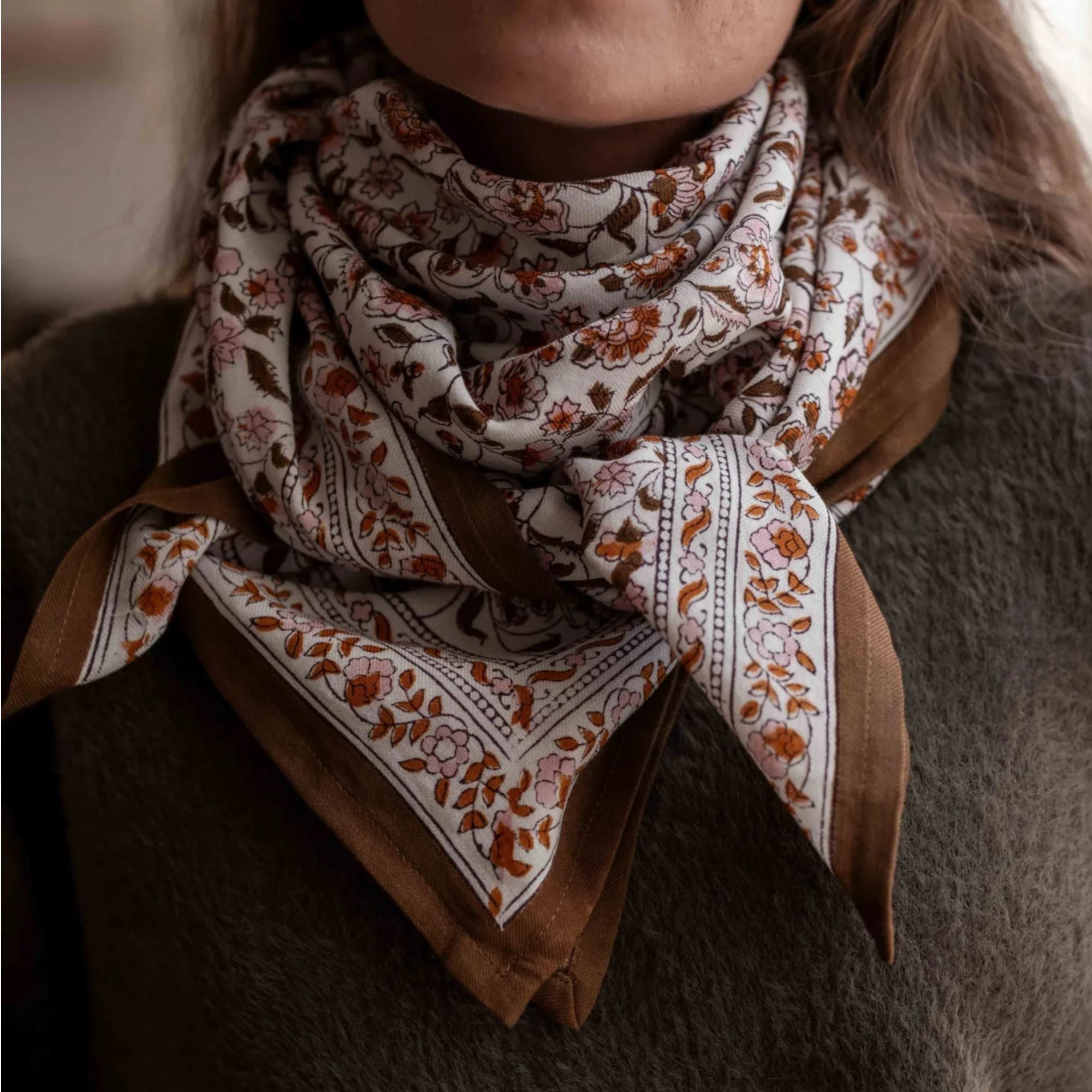 Bindi Atelier, Grand Foulard Indien - Edel Ambre