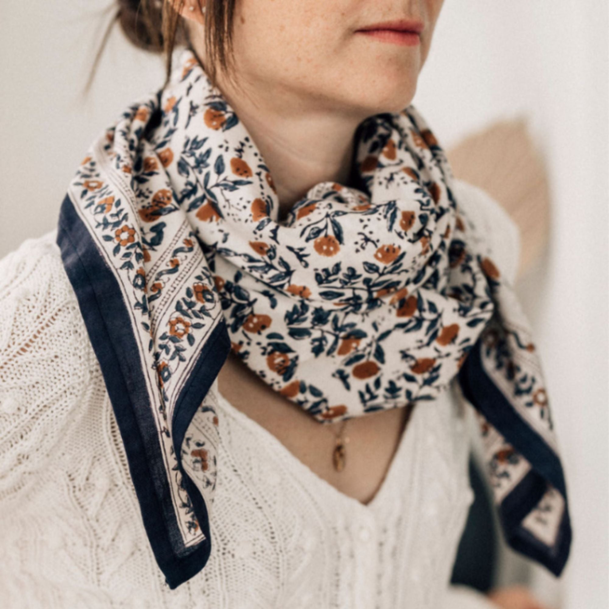 Bindi Atelier, Grand Foulard Indien - Mayli Orage