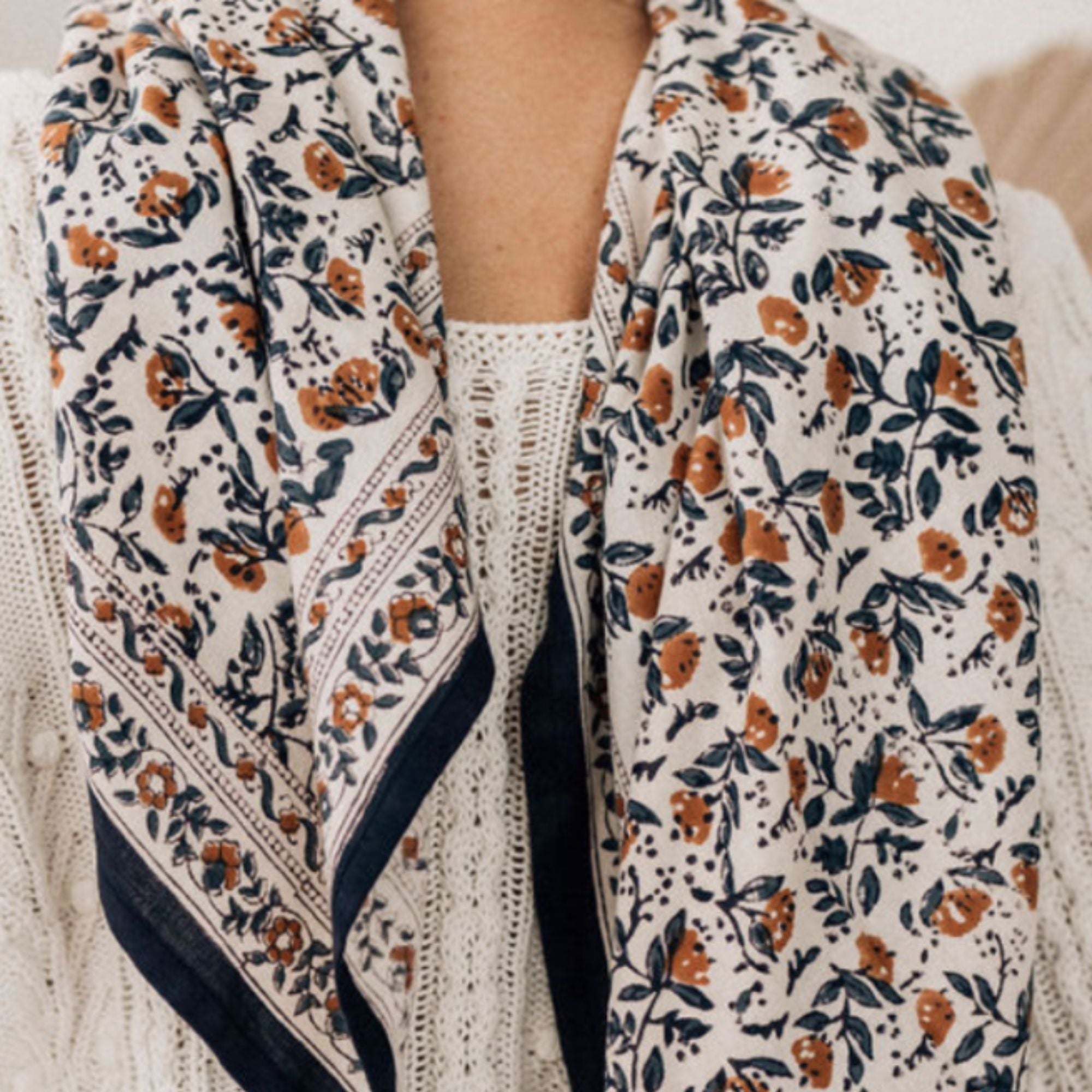 Bindi Atelier, Grand Foulard Indien - Mayli Orage