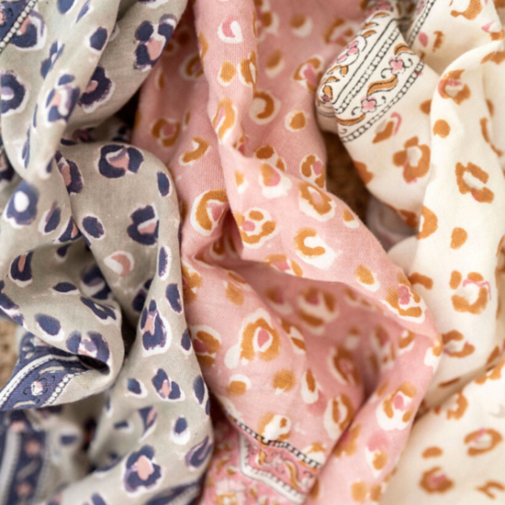 Bindi Atelier, Petit Foulard Indien - Bengal Lana