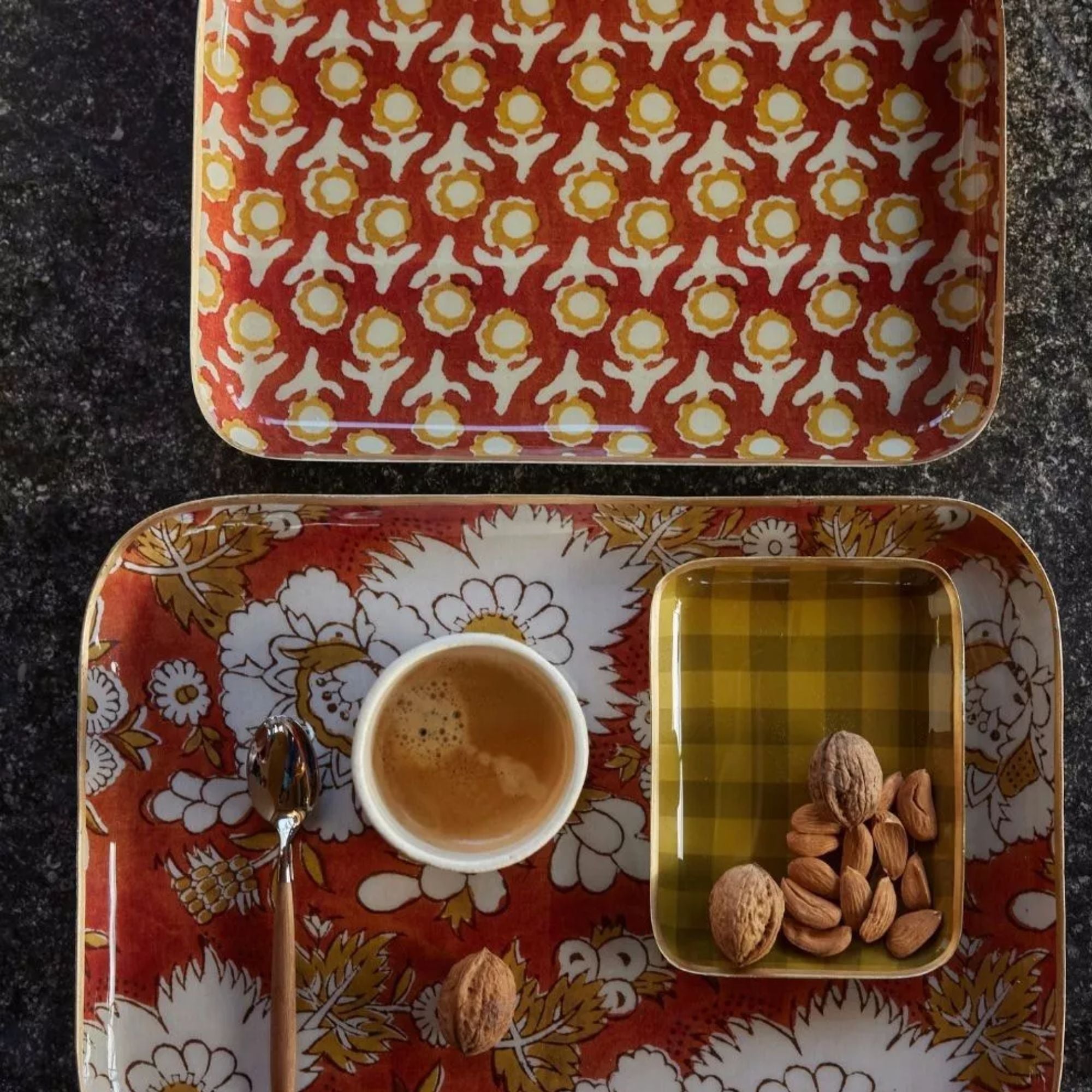 Bonheur du jour, Grand Plateau - Vishnu Squirrel