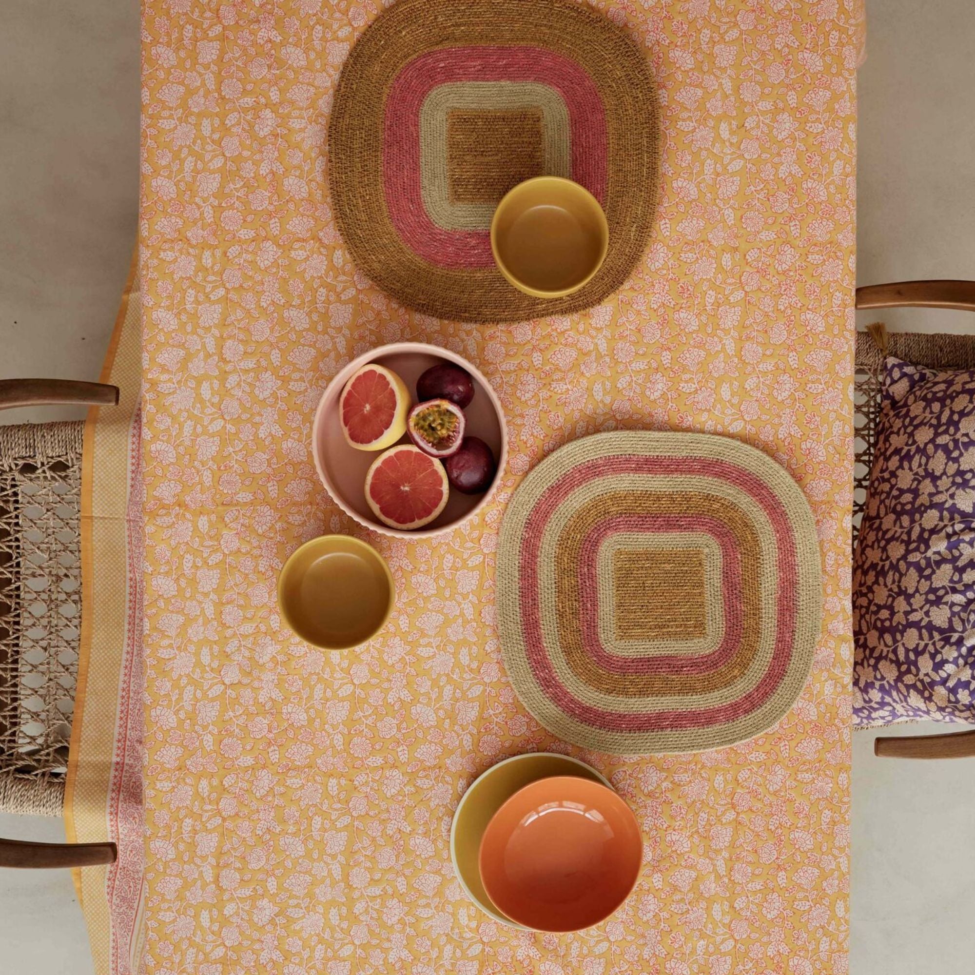 Bonheur du jour, Set de table en Raphia - Mada rayé Corail Maïs