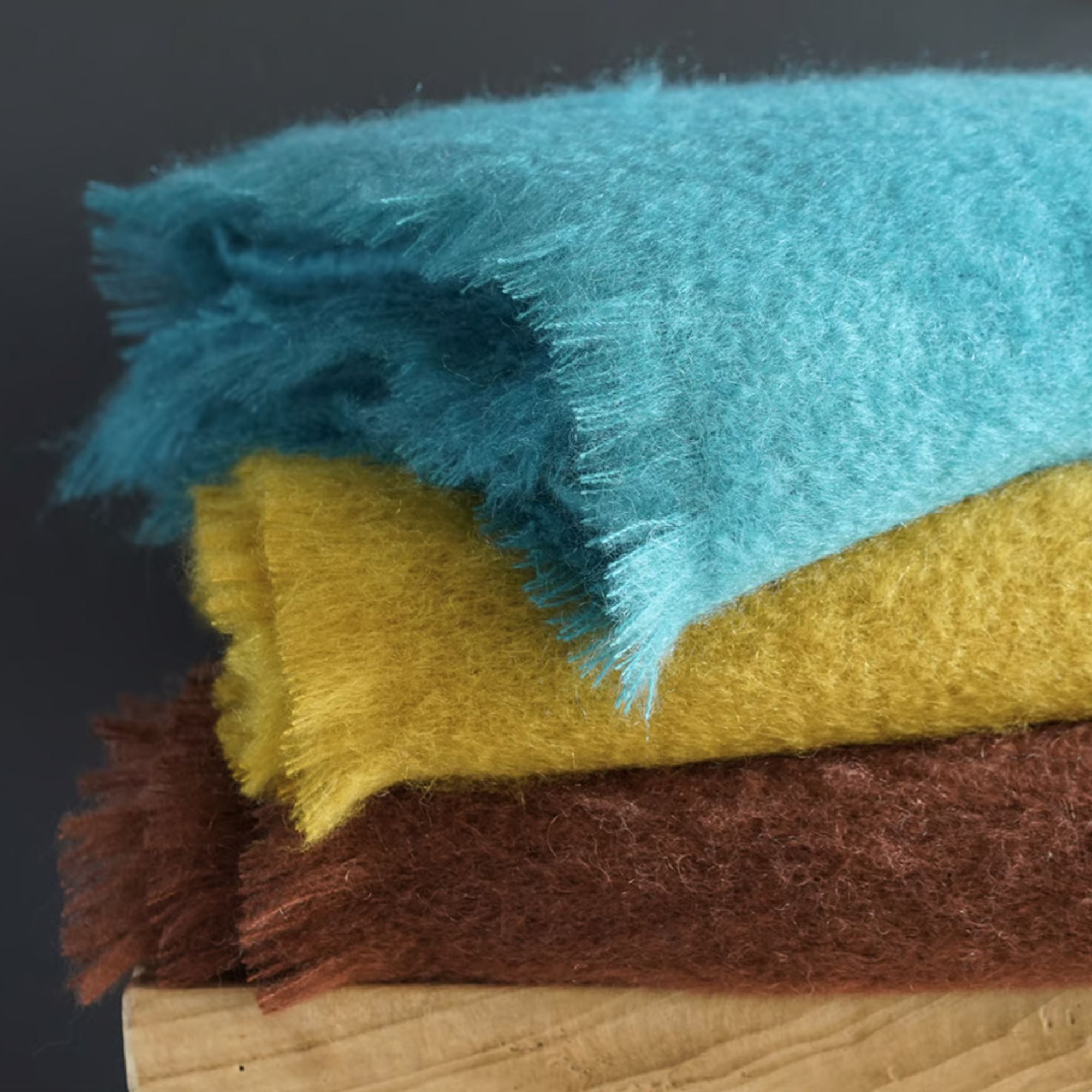 Brun de Vian Tiran, Plaid Mohair - Bleu Canard