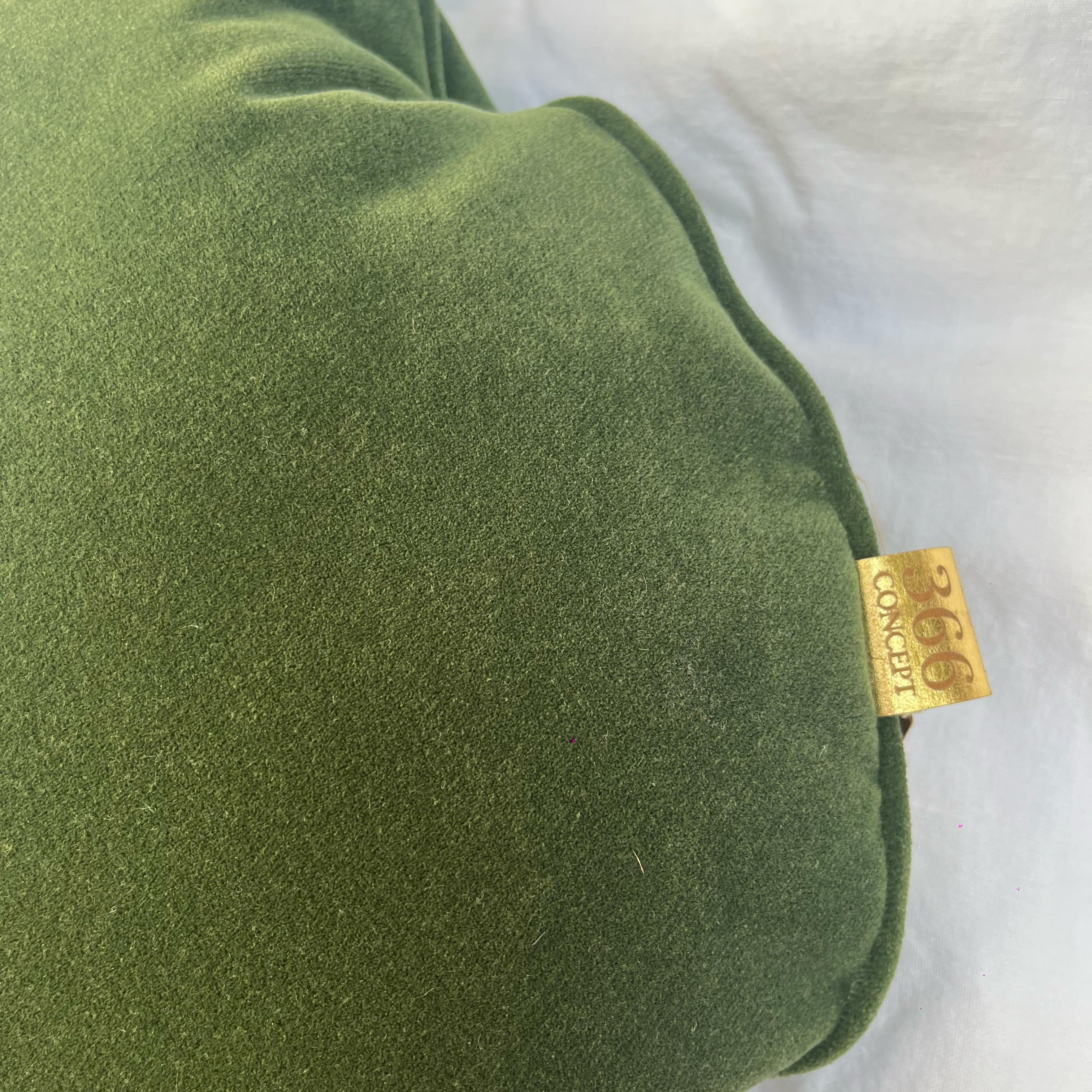 Coussin rond Ø 45 cm - 366 Concept - Velvet Bottle Green