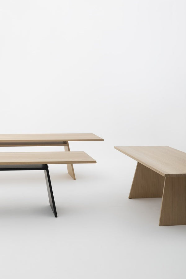 Cruso, Table à manger en bois massif - June