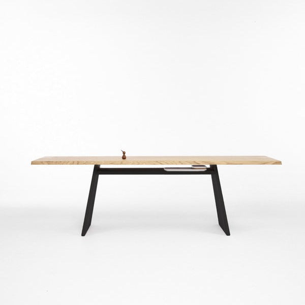 Cruso, Table à manger en bois massif - June