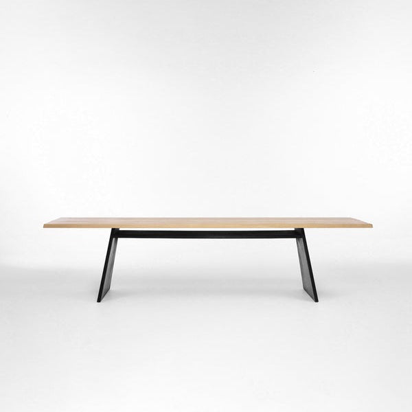 Cruso, Table à manger en bois massif - June