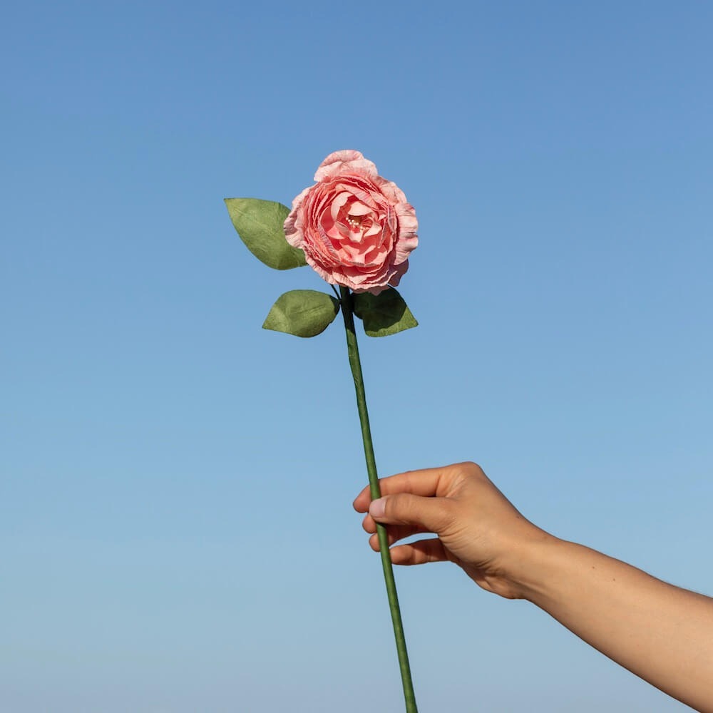Flowrette, Camélia en papier -  Rose pâle