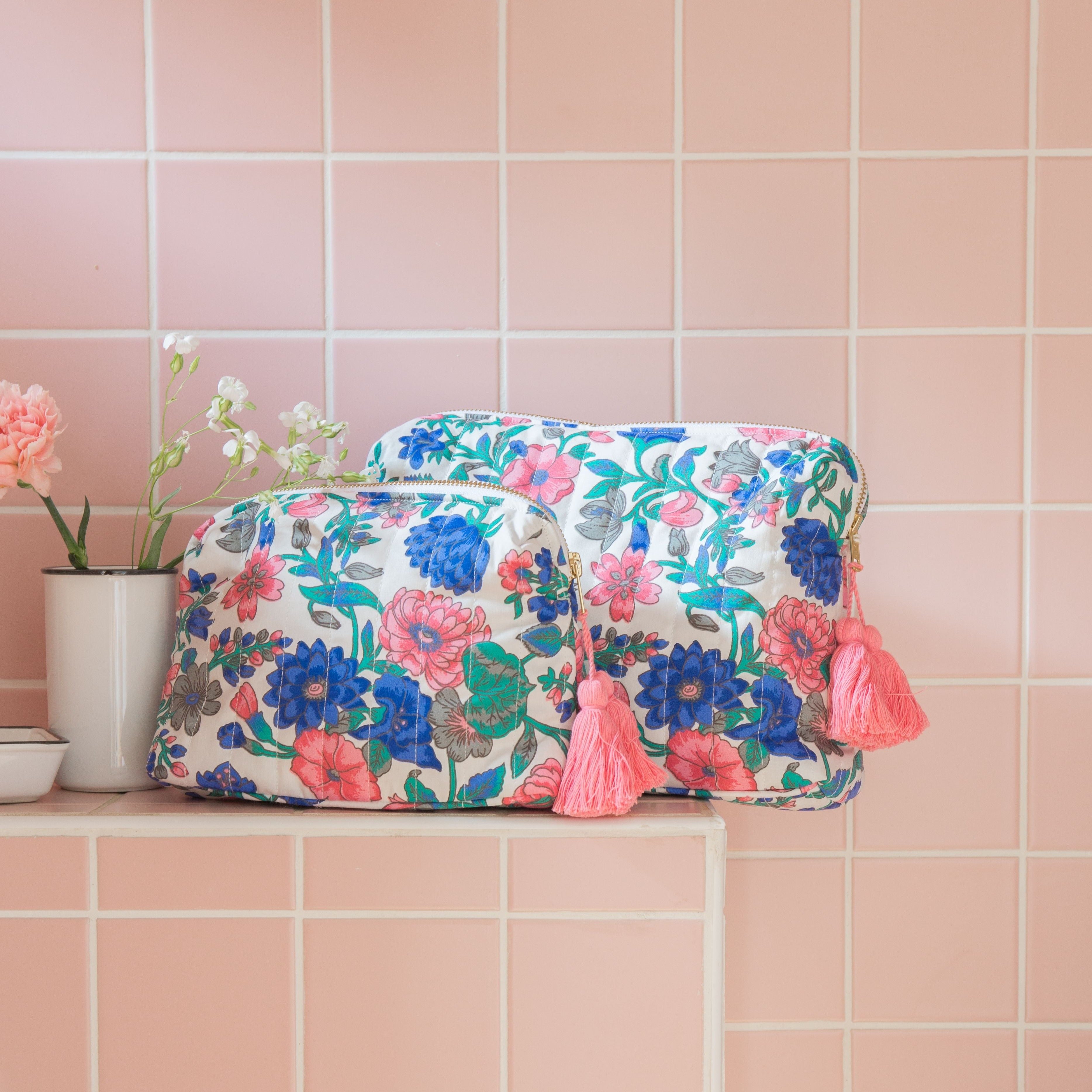 Trousse moyenne Louise Misha - Teiki Blue Summer Meadow