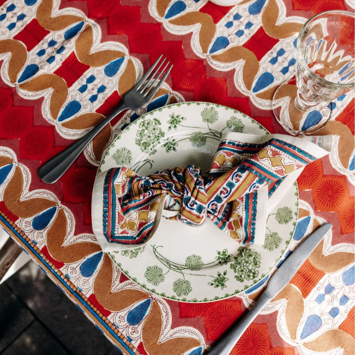 Jamini Design, Nappe rectangle 140x235 - Dubi Rose