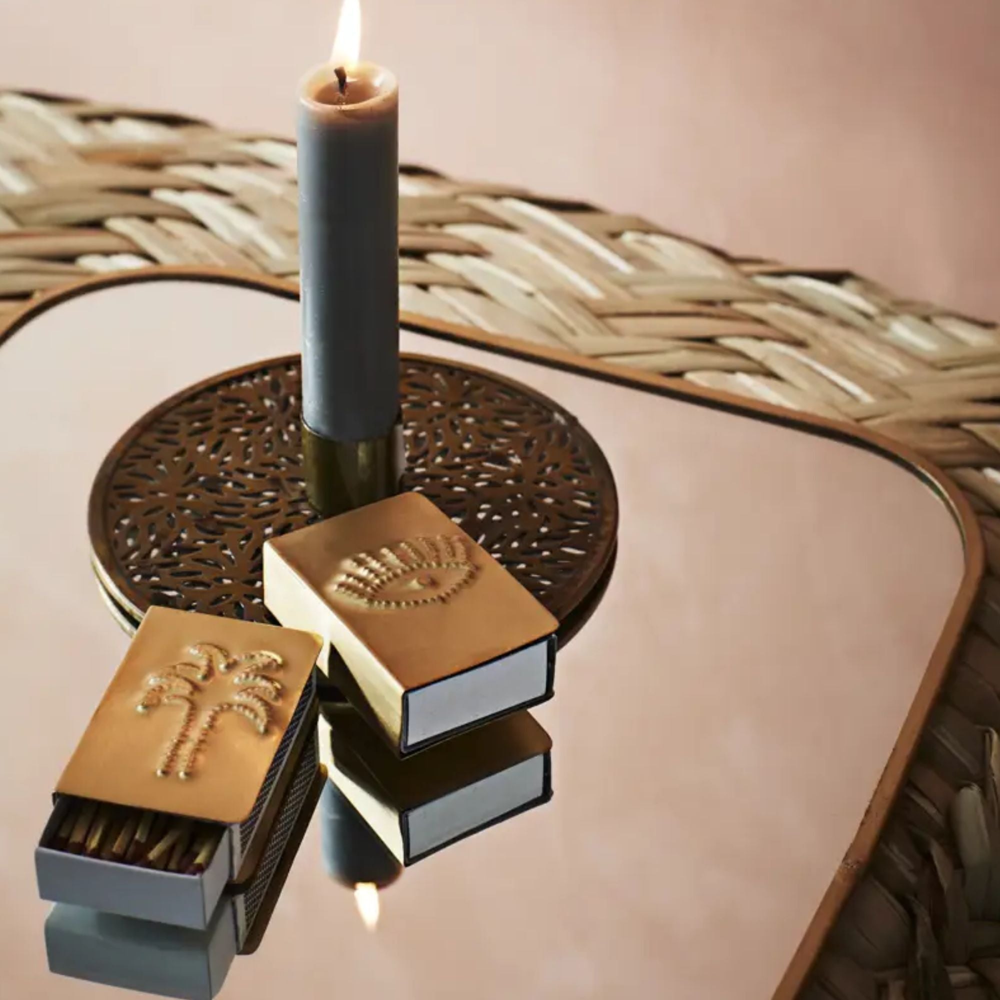 Madam Stoltz, Cadre photo suspendu - Odrin