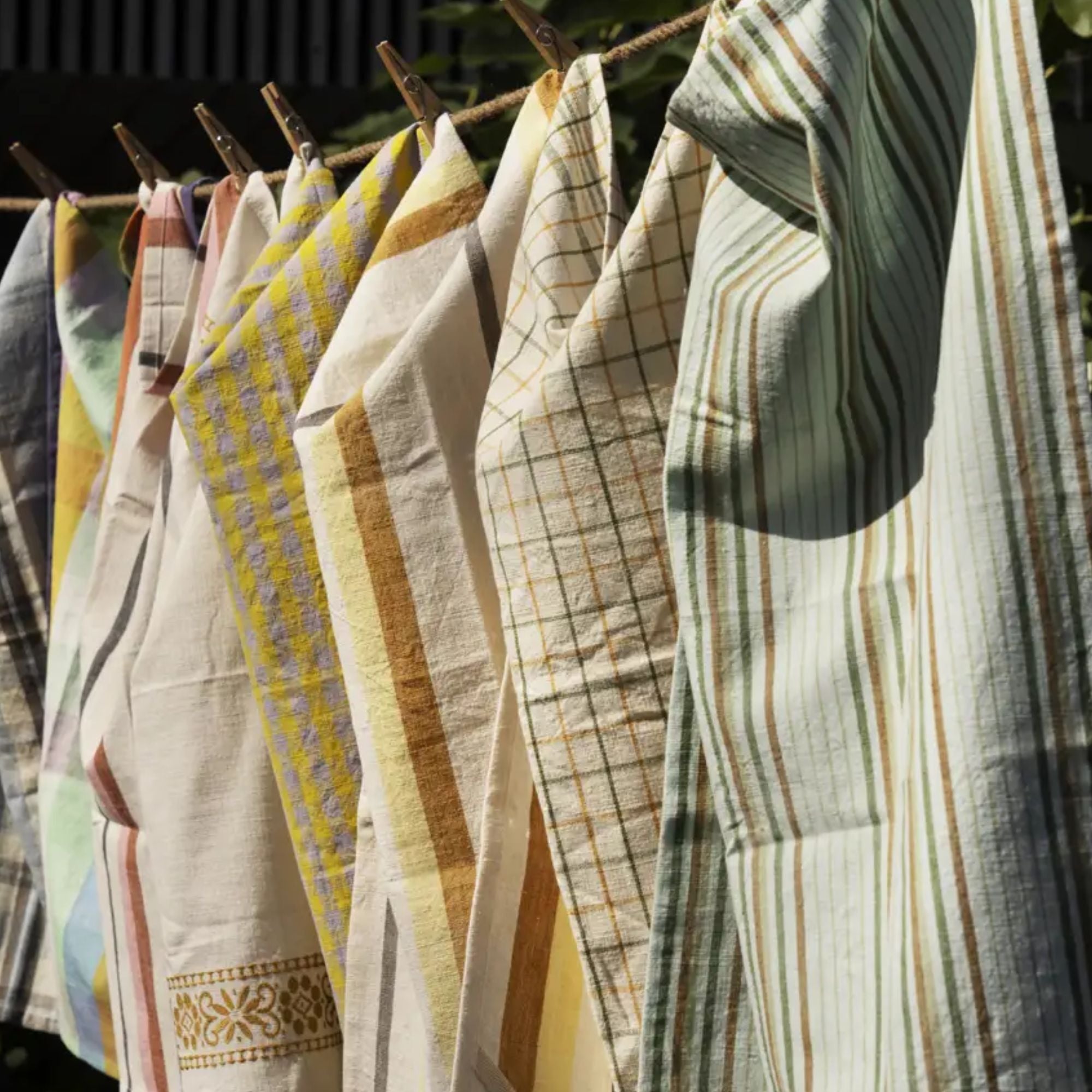 Madam Stoltz, Torchon - Lila