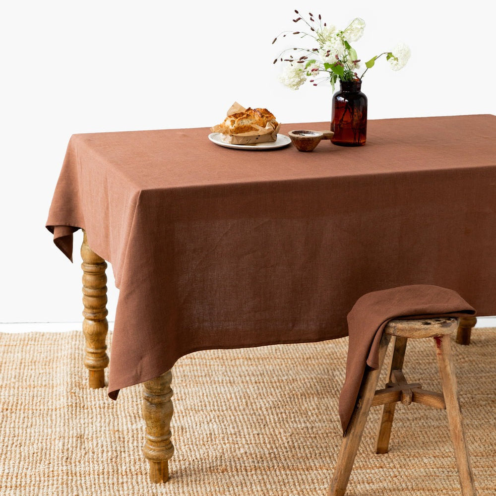 Magic Linen, Nappe en lin 150x250 - Chocolate Brown