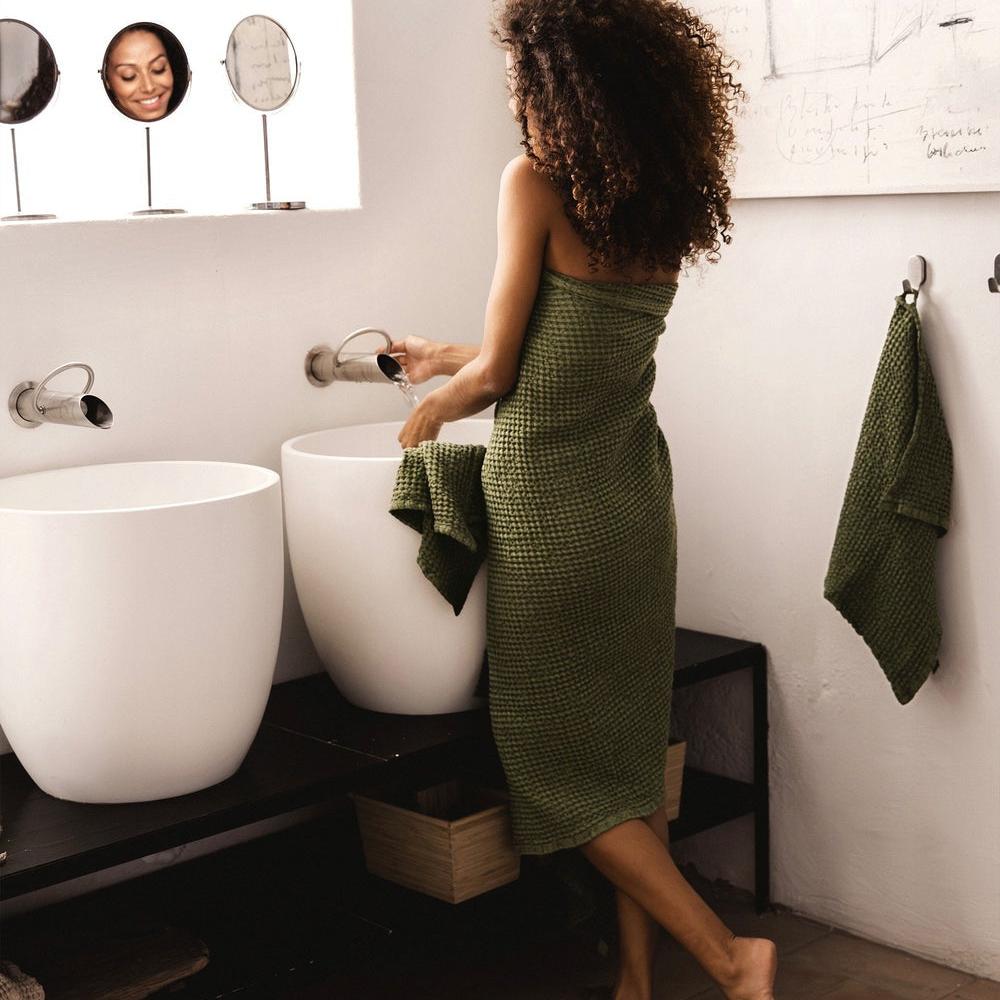 Magic Linen, Serviette de bain - Green Forest
