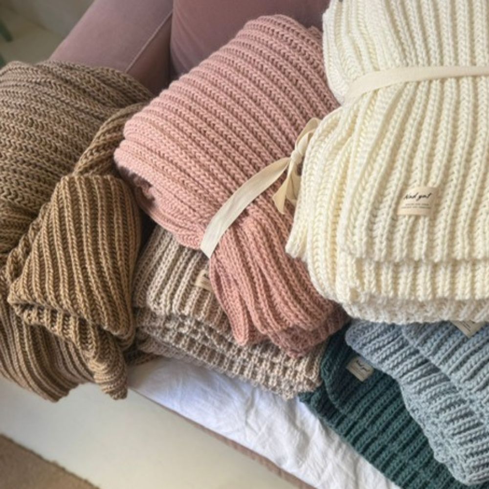 Nad Yut, Plaid en laine tressée - Bleu ciel