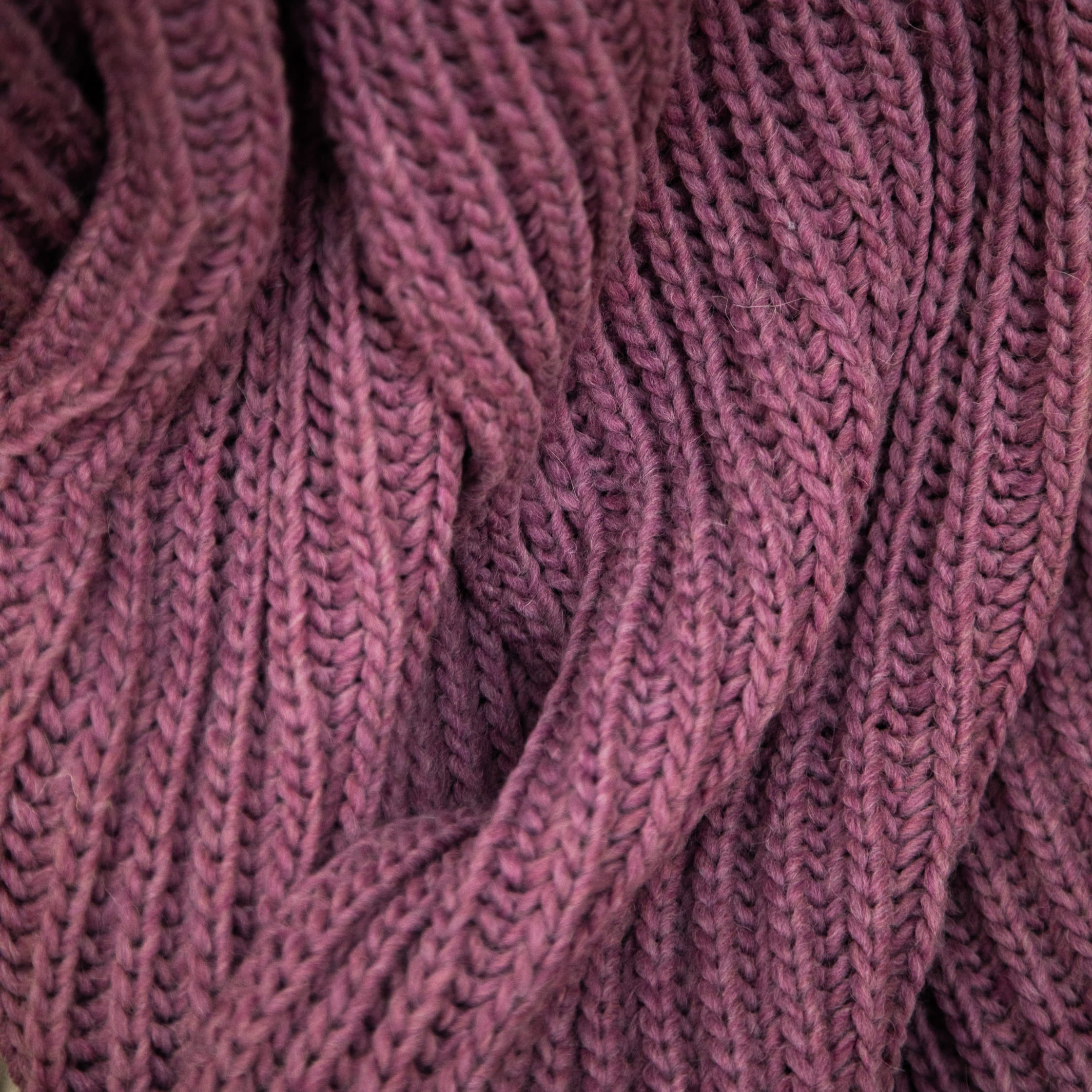 Plaid en laine tressée Nad Yut - Violine