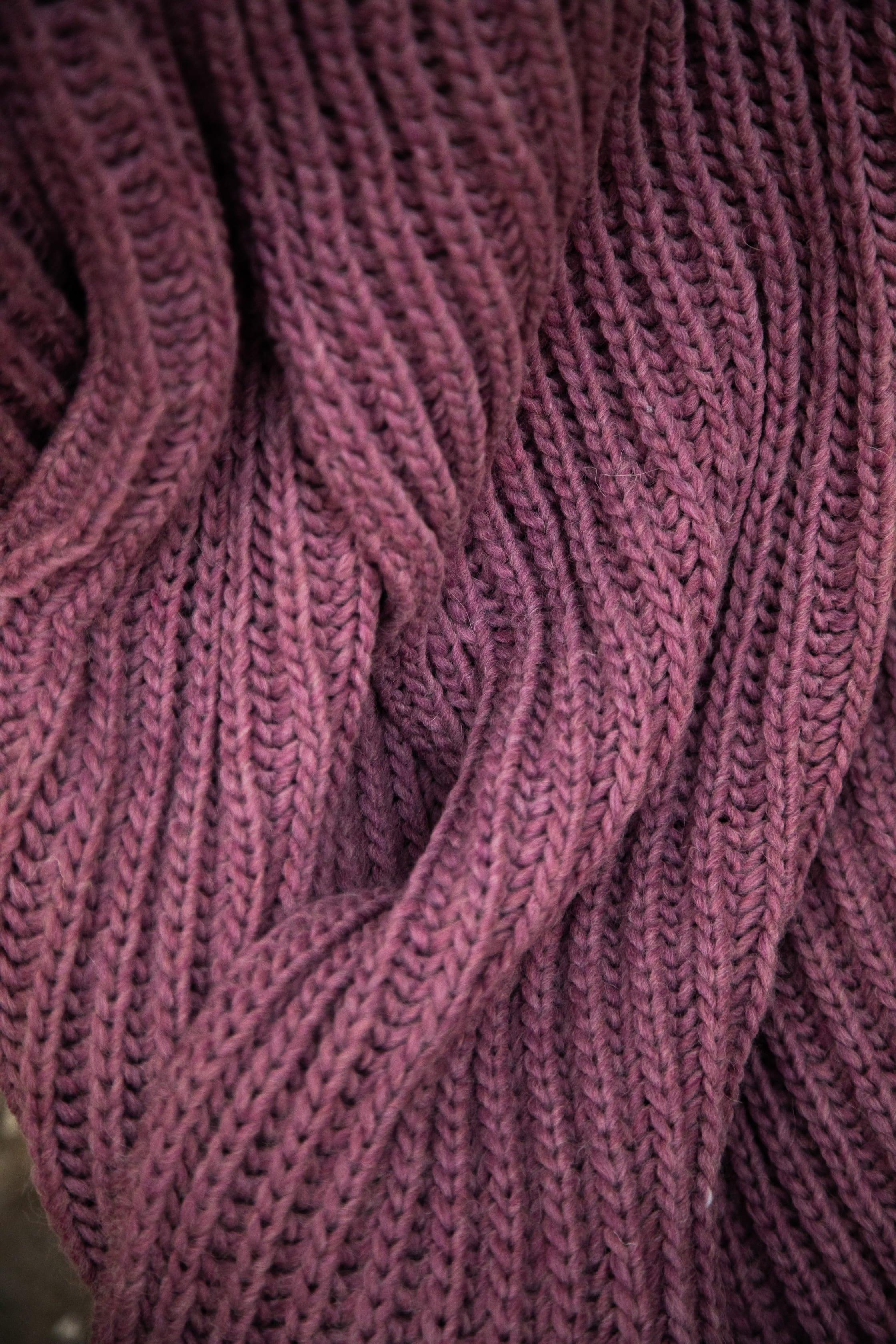 Plaid en laine tressée Nad Yut - Violine