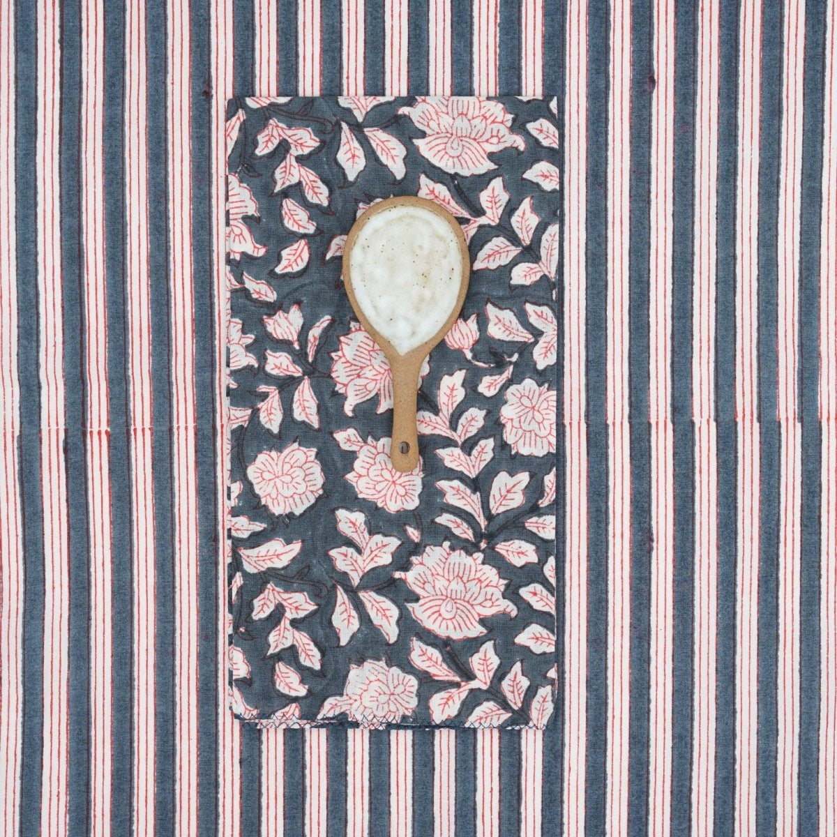 Suzette à table, Serviette de table - Iris Oragev