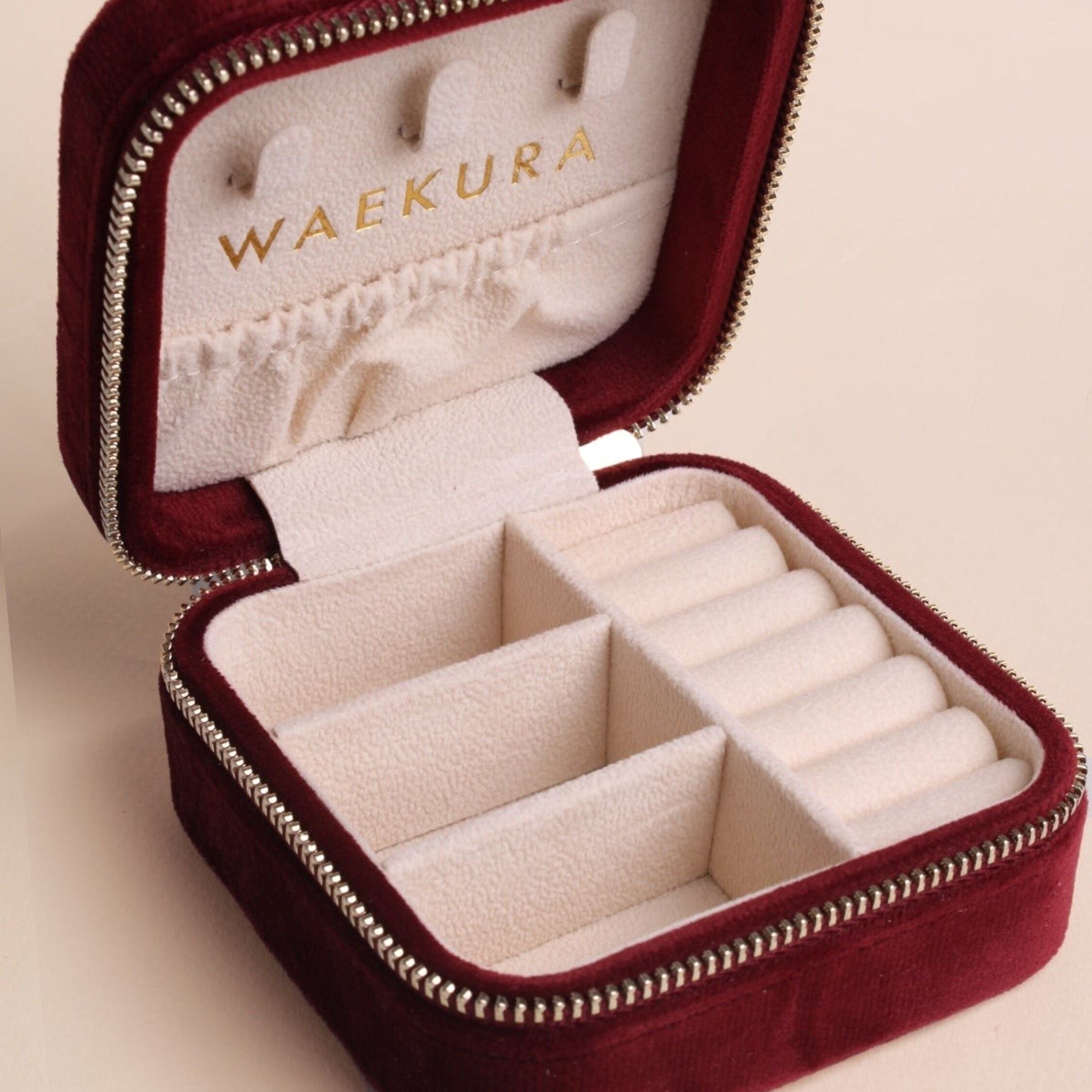 Waekura, Grande boîte à bijoux - Rouge Griotte