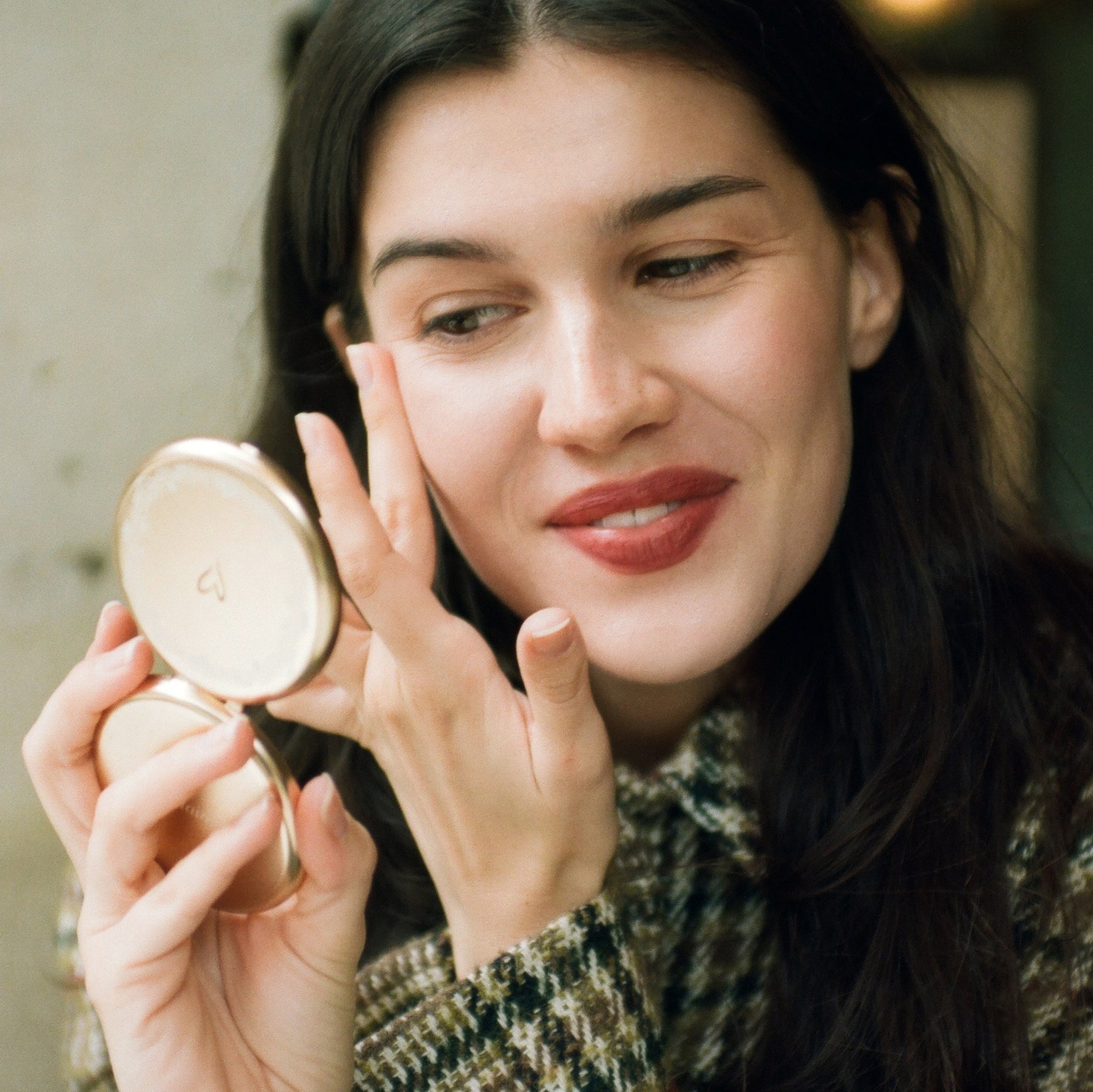 Yolaine, La Mousse de Rouge - Dahlia