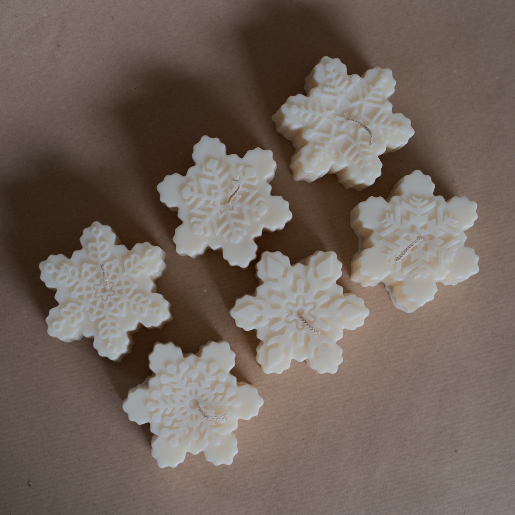 B.R.O.L, Bougie - Flocon