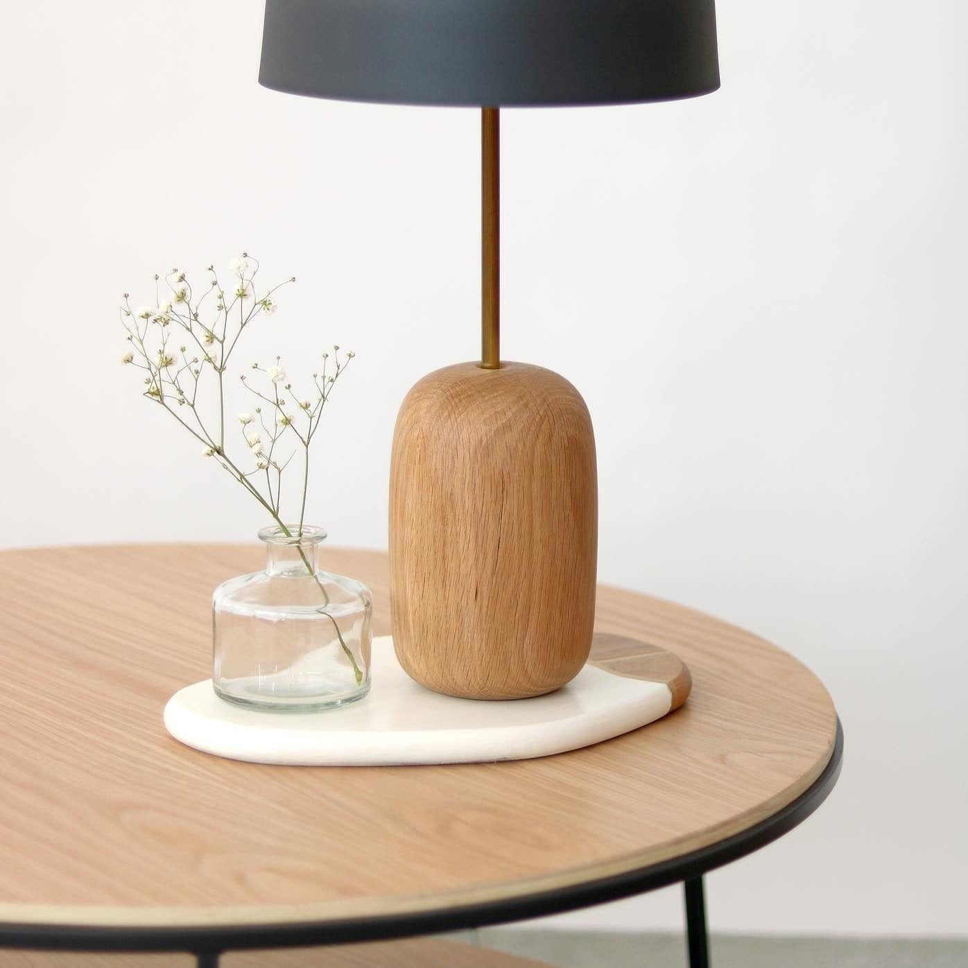 Guéridon en chêne naturel Hartô - Anatole Gris ardoise