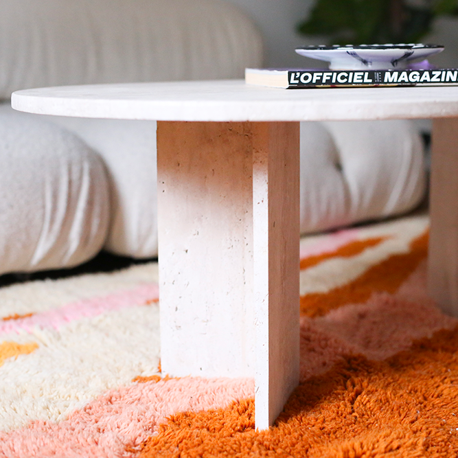 THEM, Table basse ovale en travertin