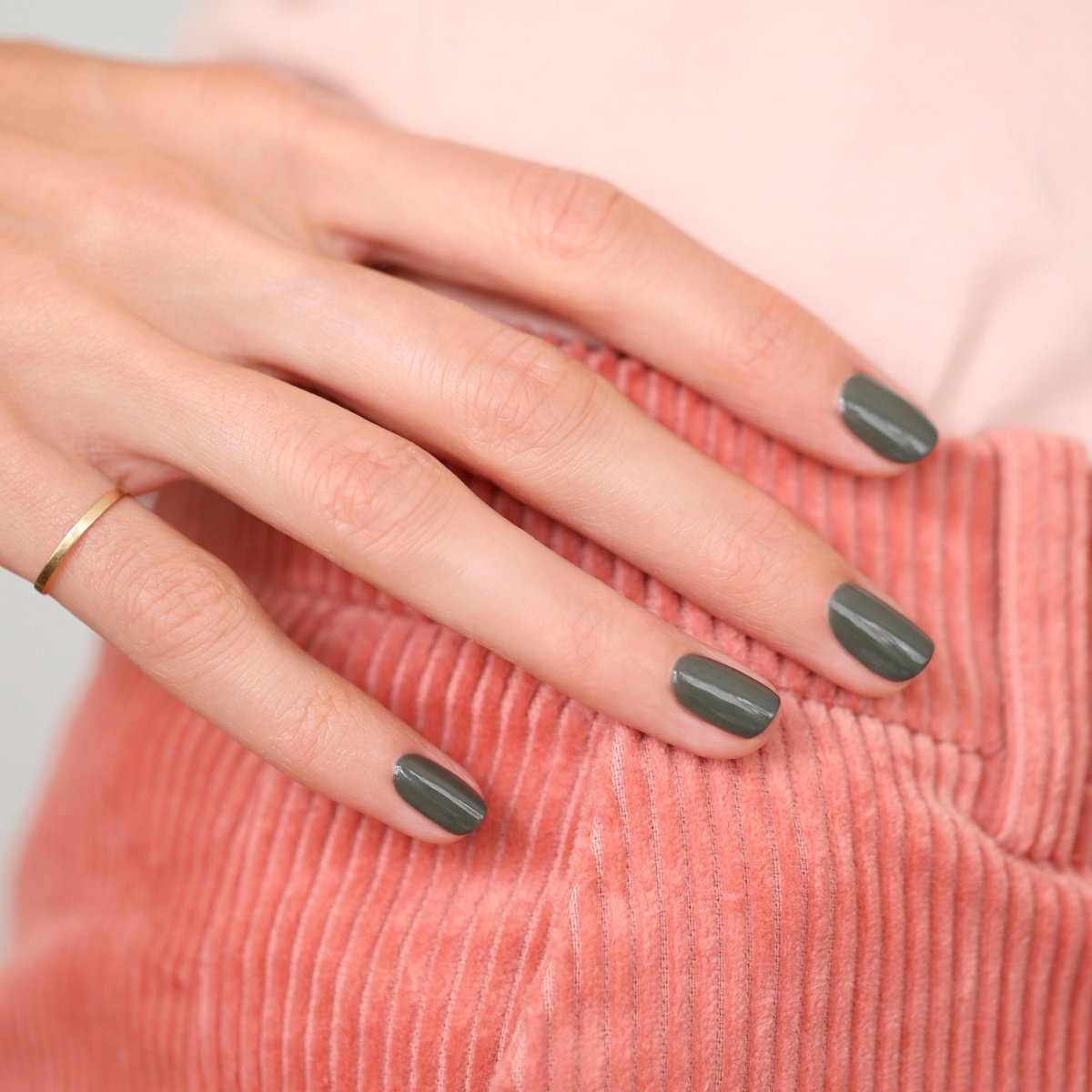 Vernis Green - Khaki - Nad Yut