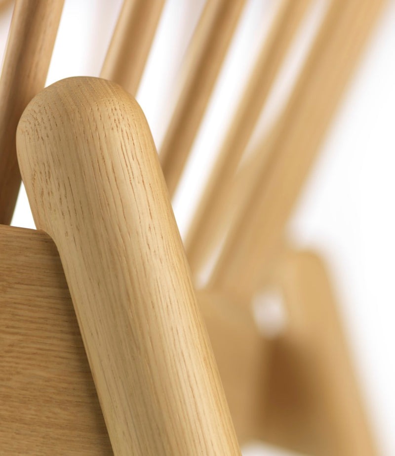 FDB Mobler, Fauteuil en chene Jorna - J166 Camira