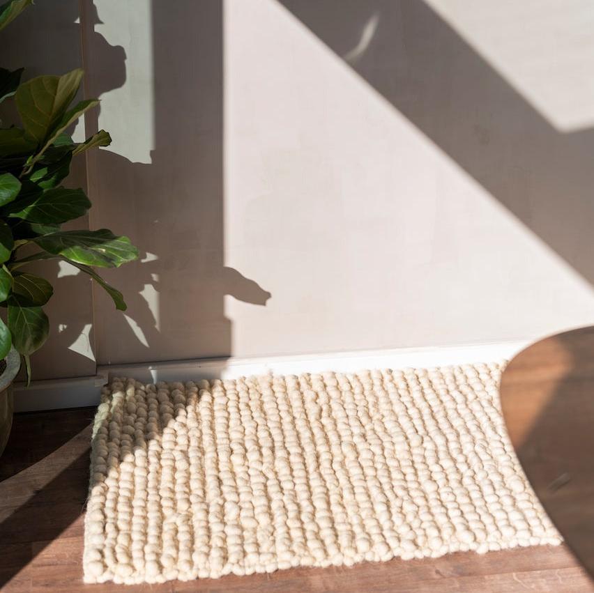 Nunamae, Tapis en laine naturelle - Écru | Effet bouclé