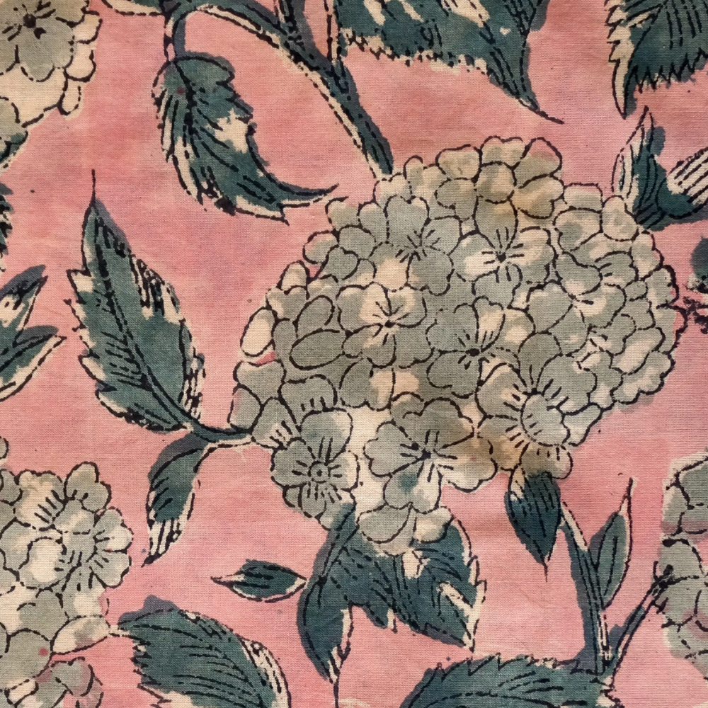 Claire Beaugrand, Coussin pour les yeux - Flora