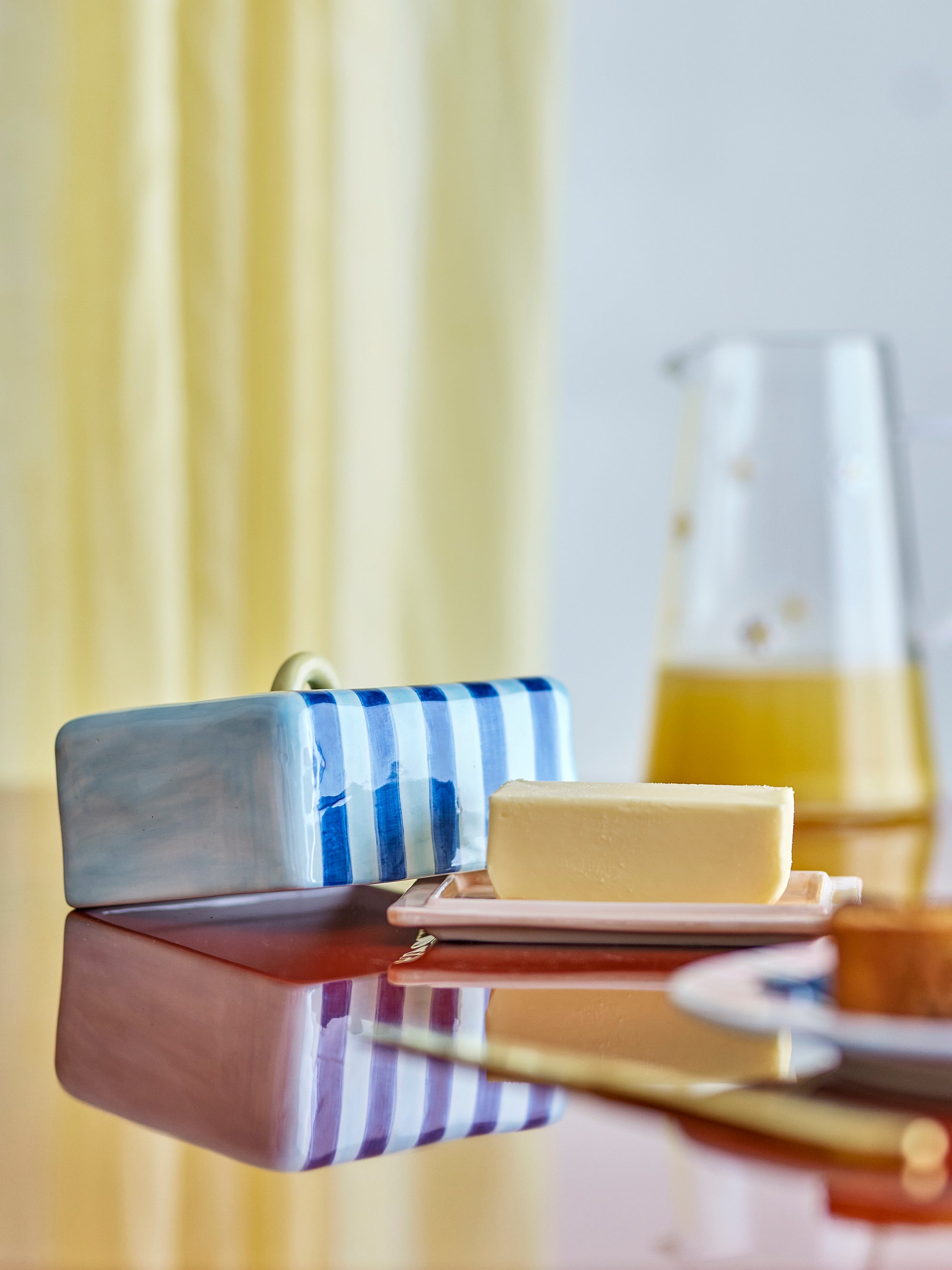 bloomingville-boite-a-beurre-phoenix-multicolore