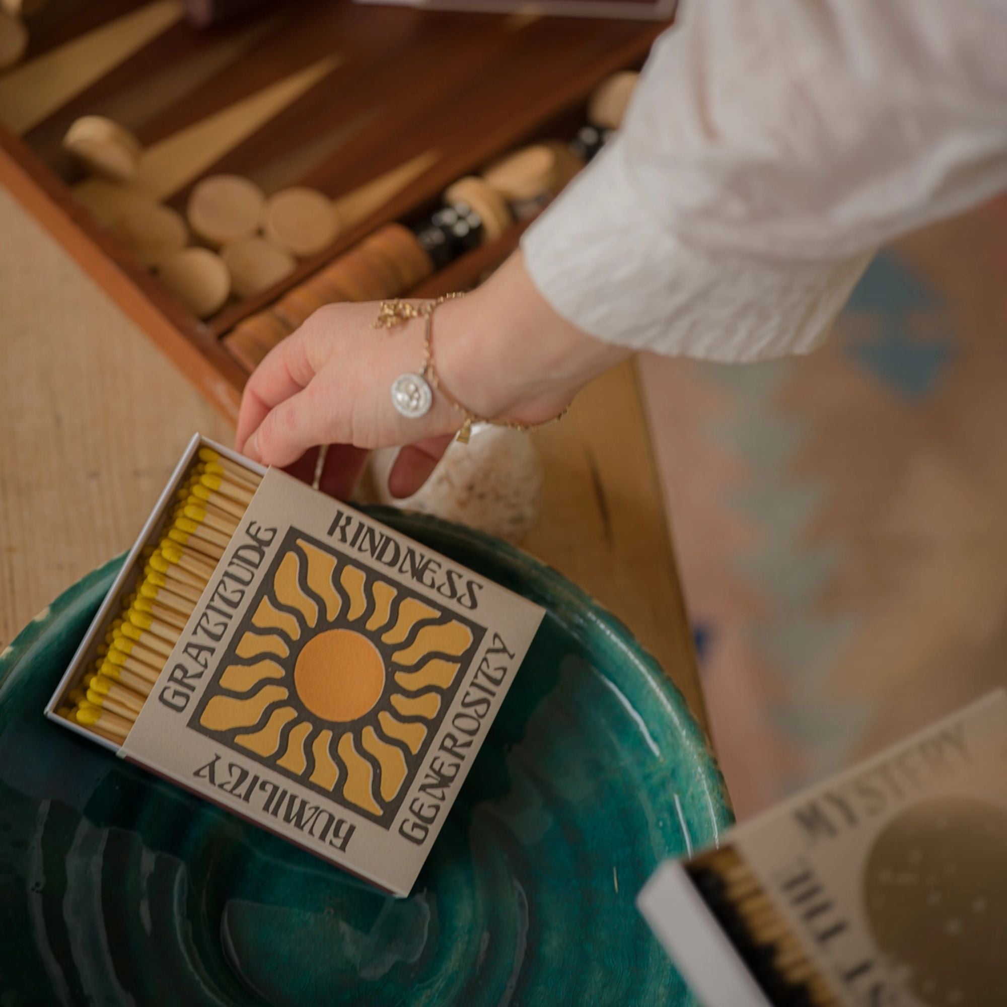 Archivist, Coffret d'allumettes - Gratitude