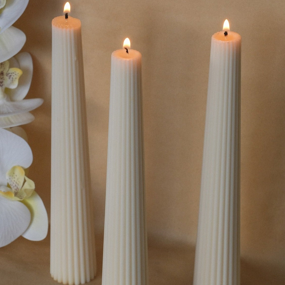 B.R.O.L, Bougie - Bougie - Cône Côtelée Blanche