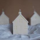 B.R.O.L, Bougie - Maison