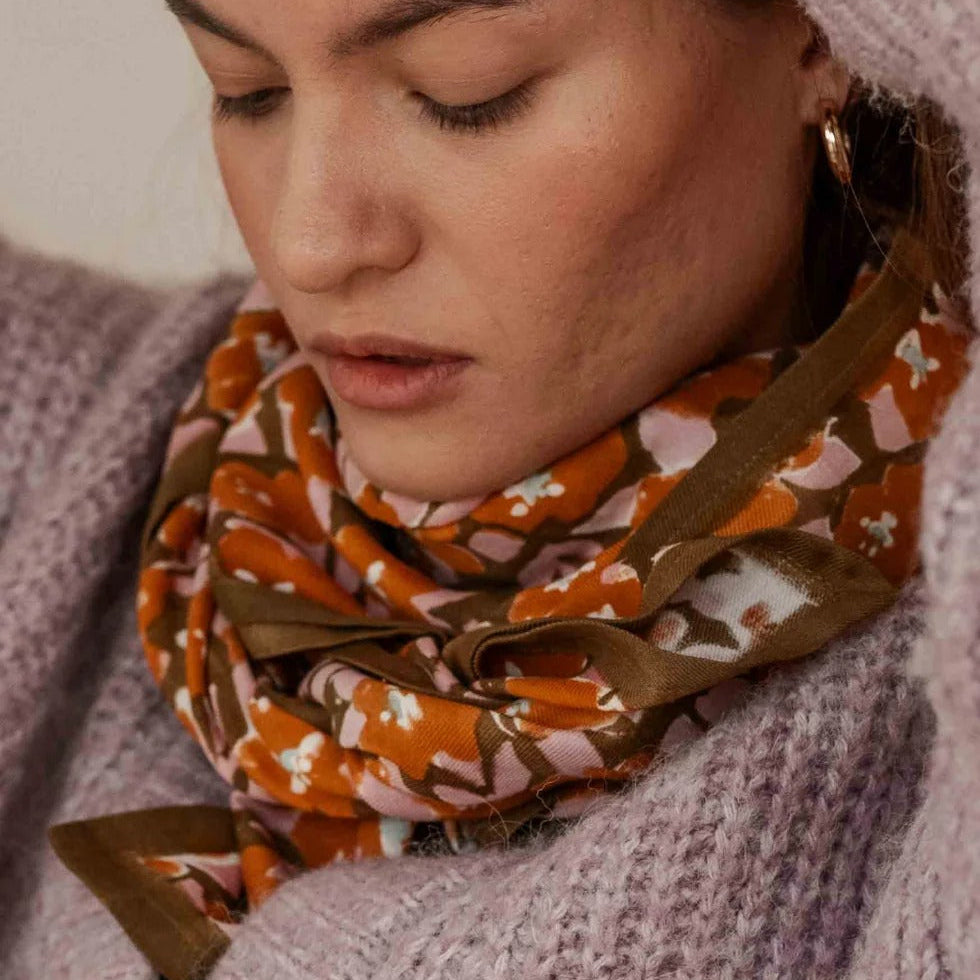 Bindi Atelier, Grand Foulard Indien - Posy Cannelle