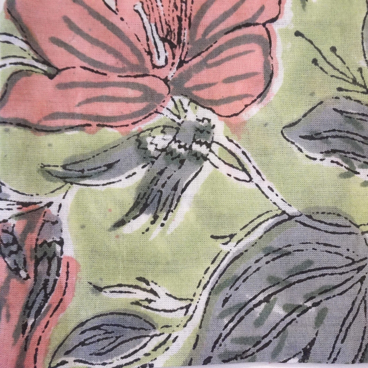 Claire Beaugrand, Coussin pour les yeux - Amande