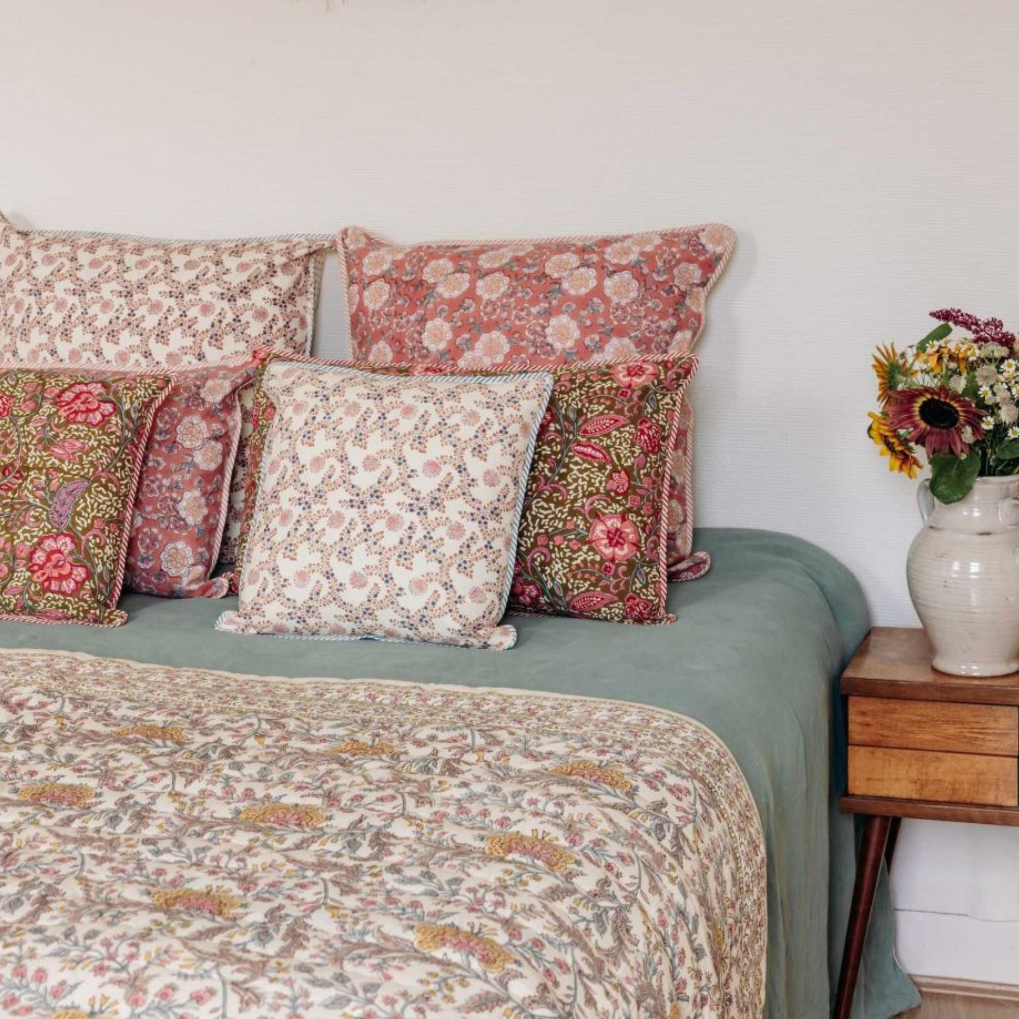 Jamini Design, Housse de coussin 60x60- Dalia Coral