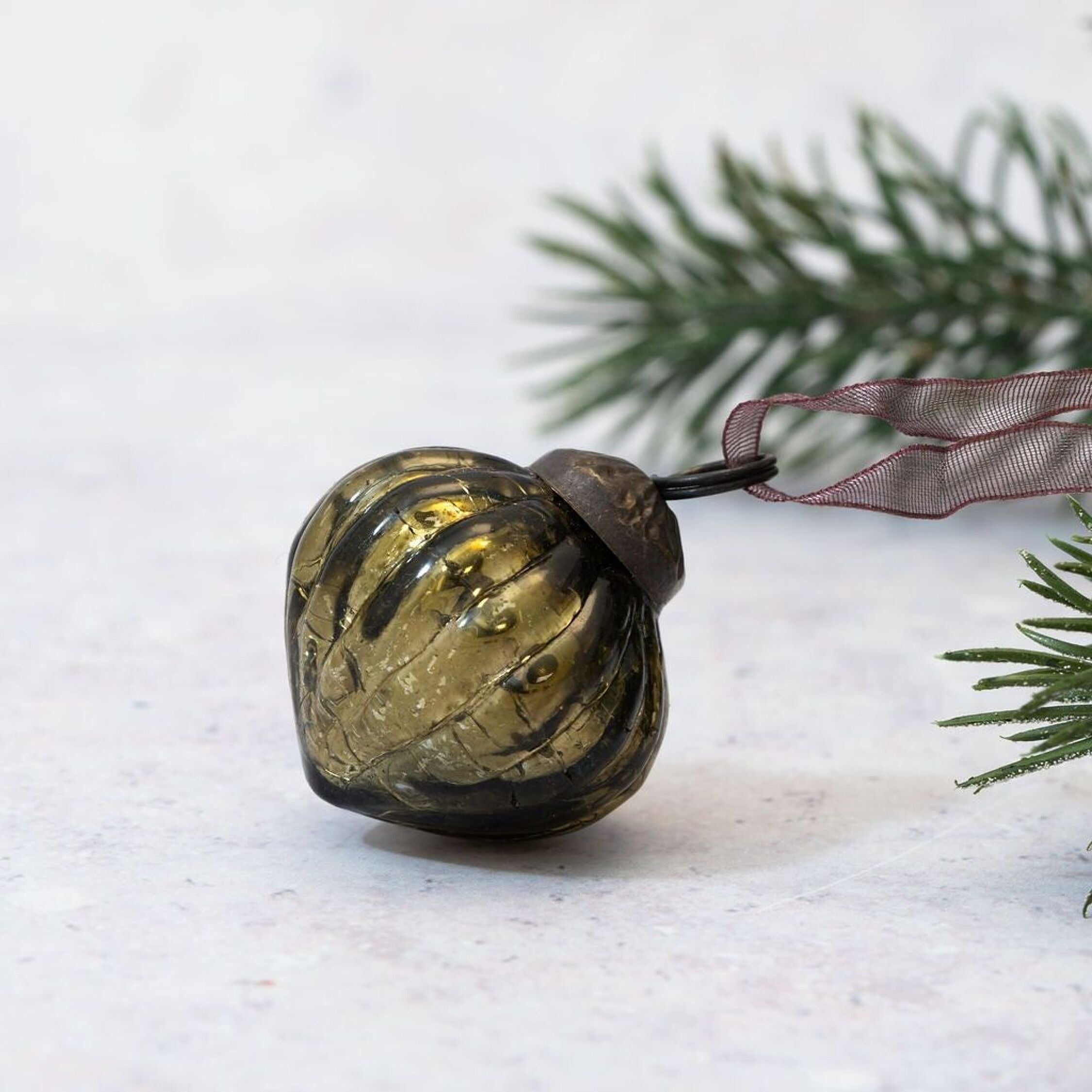 L'atelier de Noël, Boule de Noël en verre craquelé - Vert