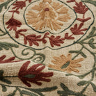 Madam Stoltz, Couvre lit en coton brodé - Suzani rouge